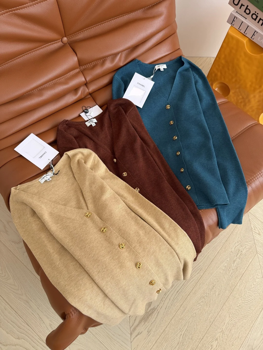 CHANEL Sweaters Beige-Brown-Teal S-L B15202609061732