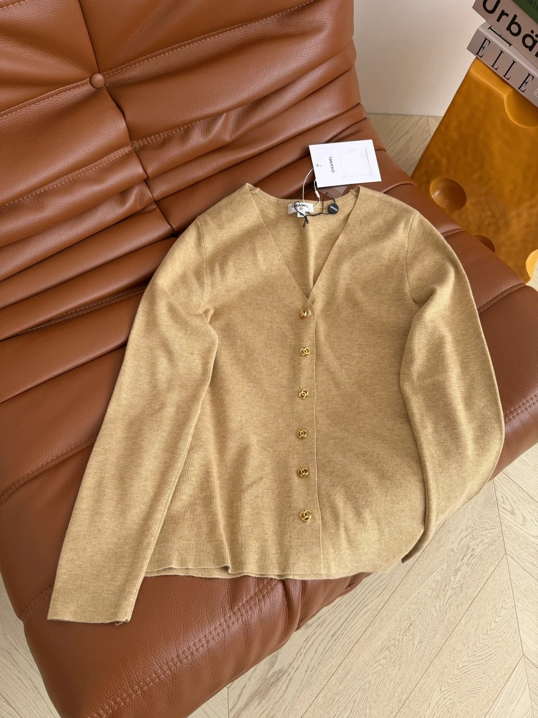 CHANEL Sweaters Beige-Brown-Teal S-L B15202609061732 - Image 3