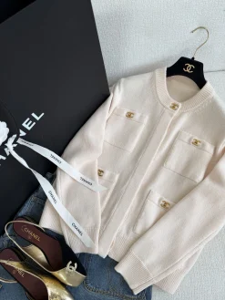 CHANEL Sweaters Beige-Gold S-L E05202609061059