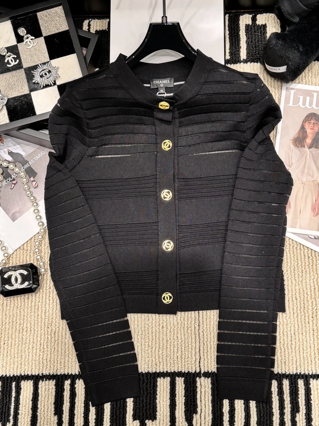 CHANEL Sweaters Black-Gold S-L C05202609061876