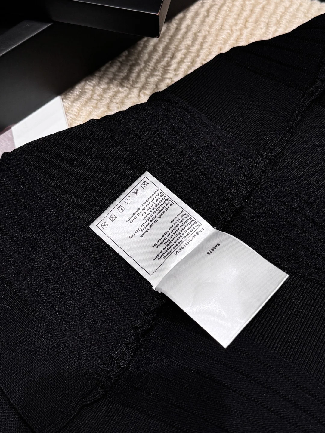 CHANEL Sweaters Black-Gold S-L C05202609061876 - Image 5