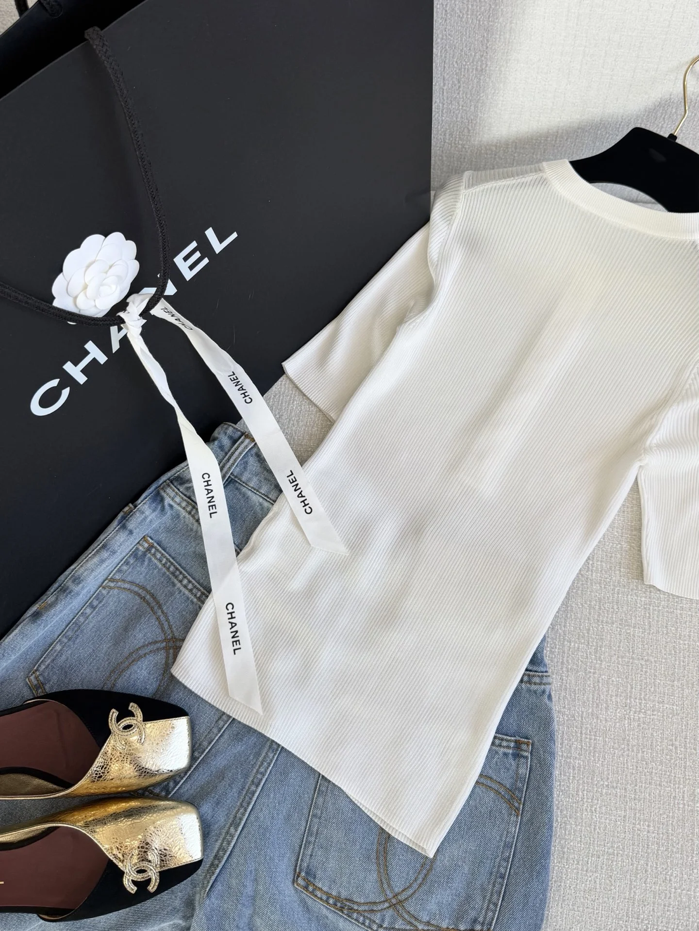 CHANEL Sweaters Black-White-Gold S-L B70202609062344 - Image 8