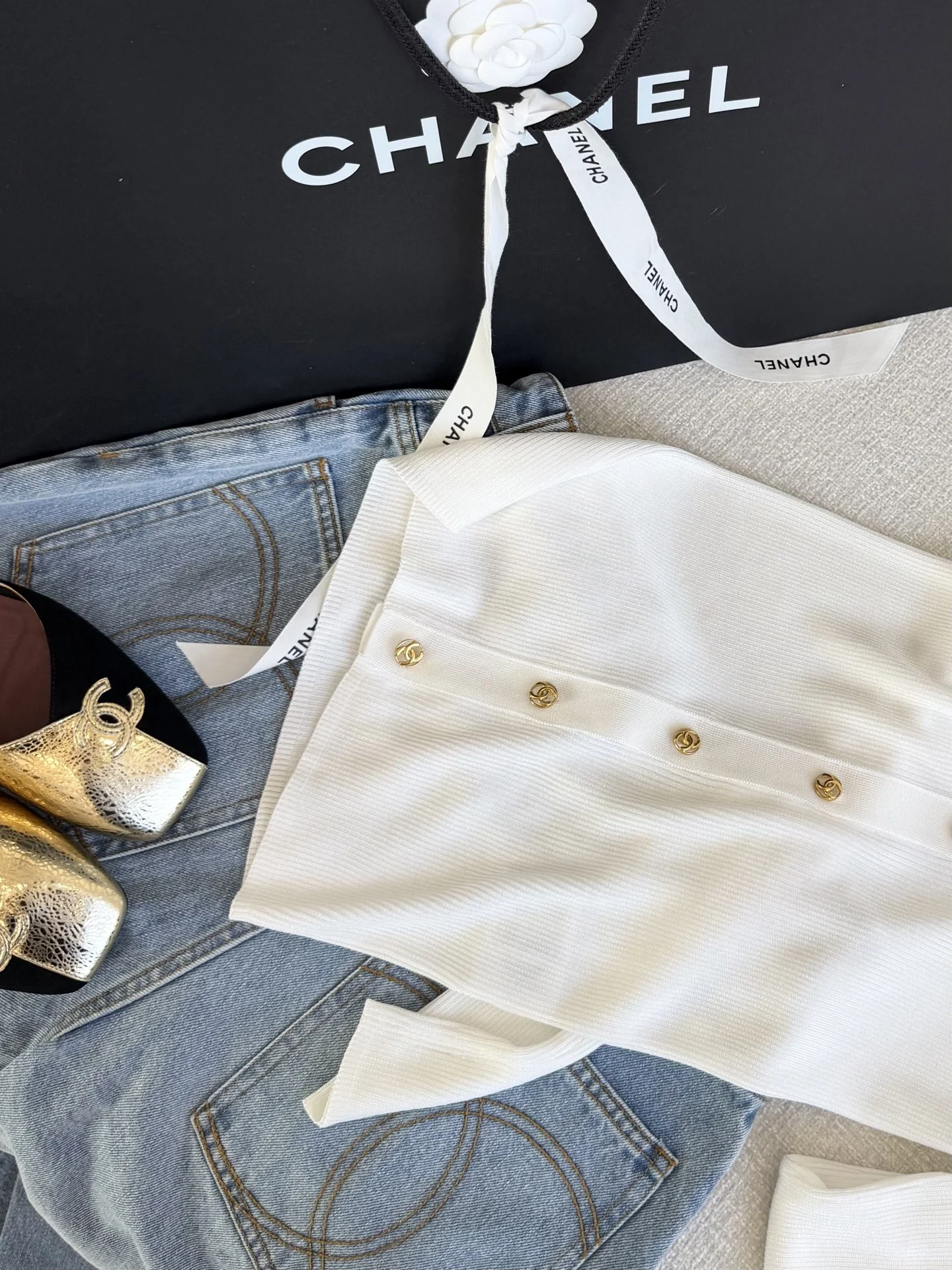 CHANEL Sweaters Black-White-Gold S-L B95202609062345 - Image 5