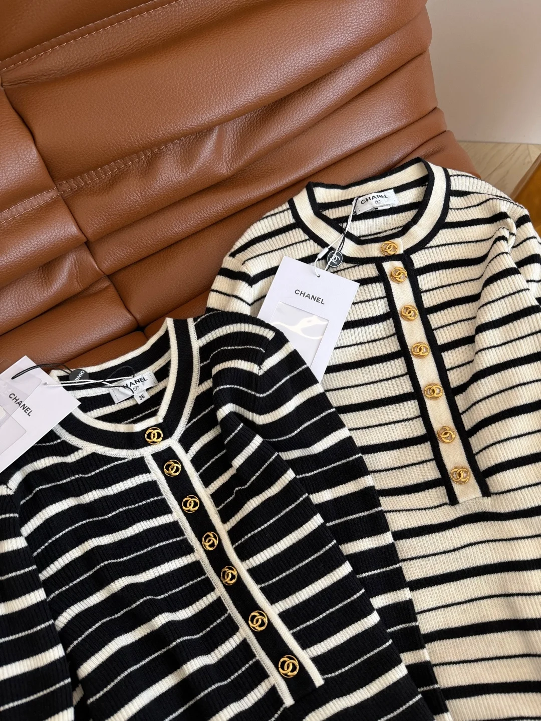 CHANEL Sweaters Black-White S-L B25202609062598 - Image 2