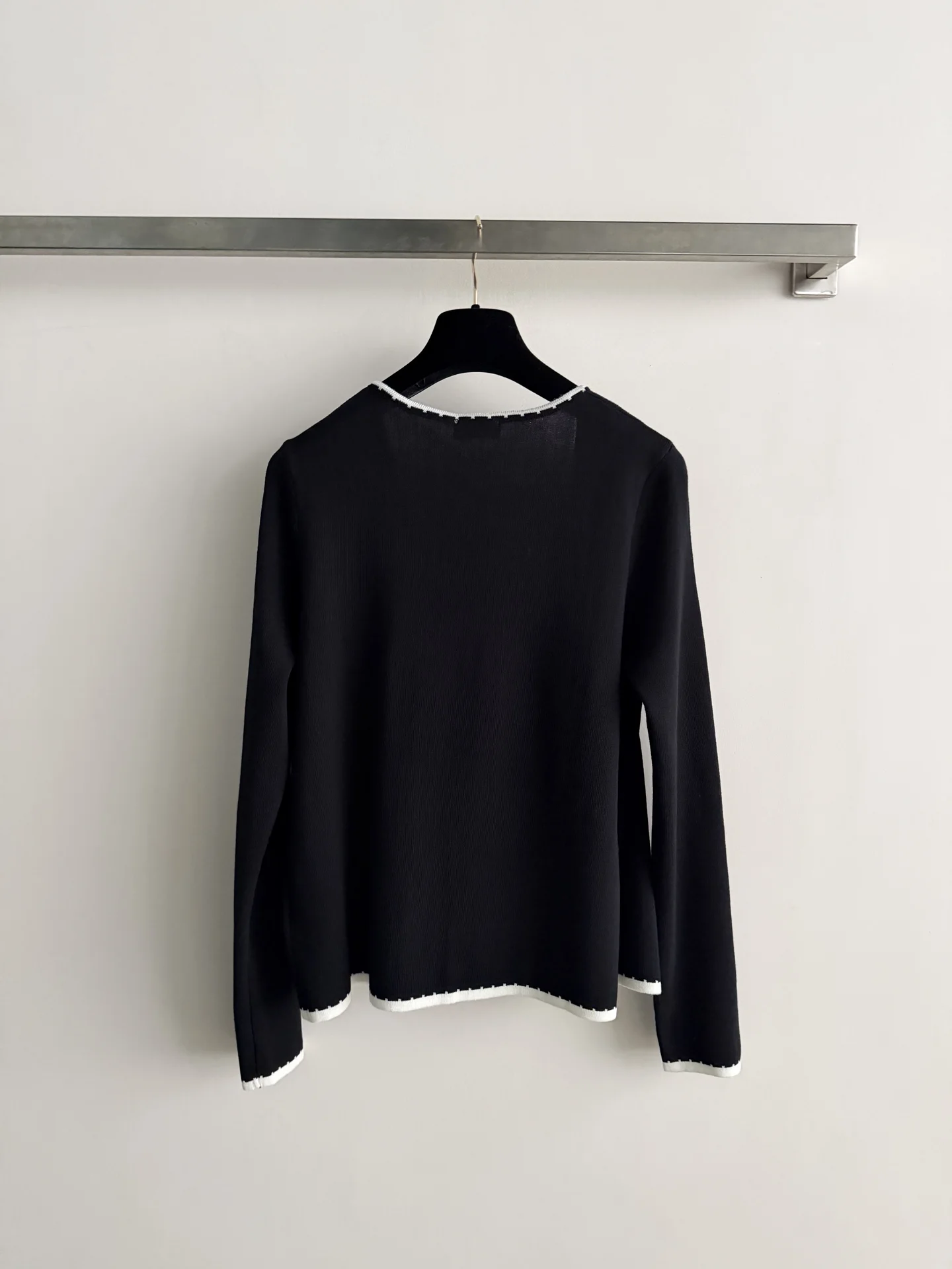 CHANEL Sweaters Black-White S-L B25202609063023 - Image 3