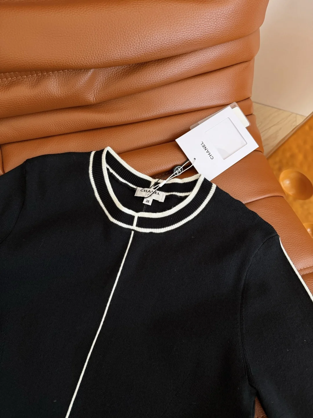 CHANEL Sweaters Black-White S-L B25202609063539 - Image 8