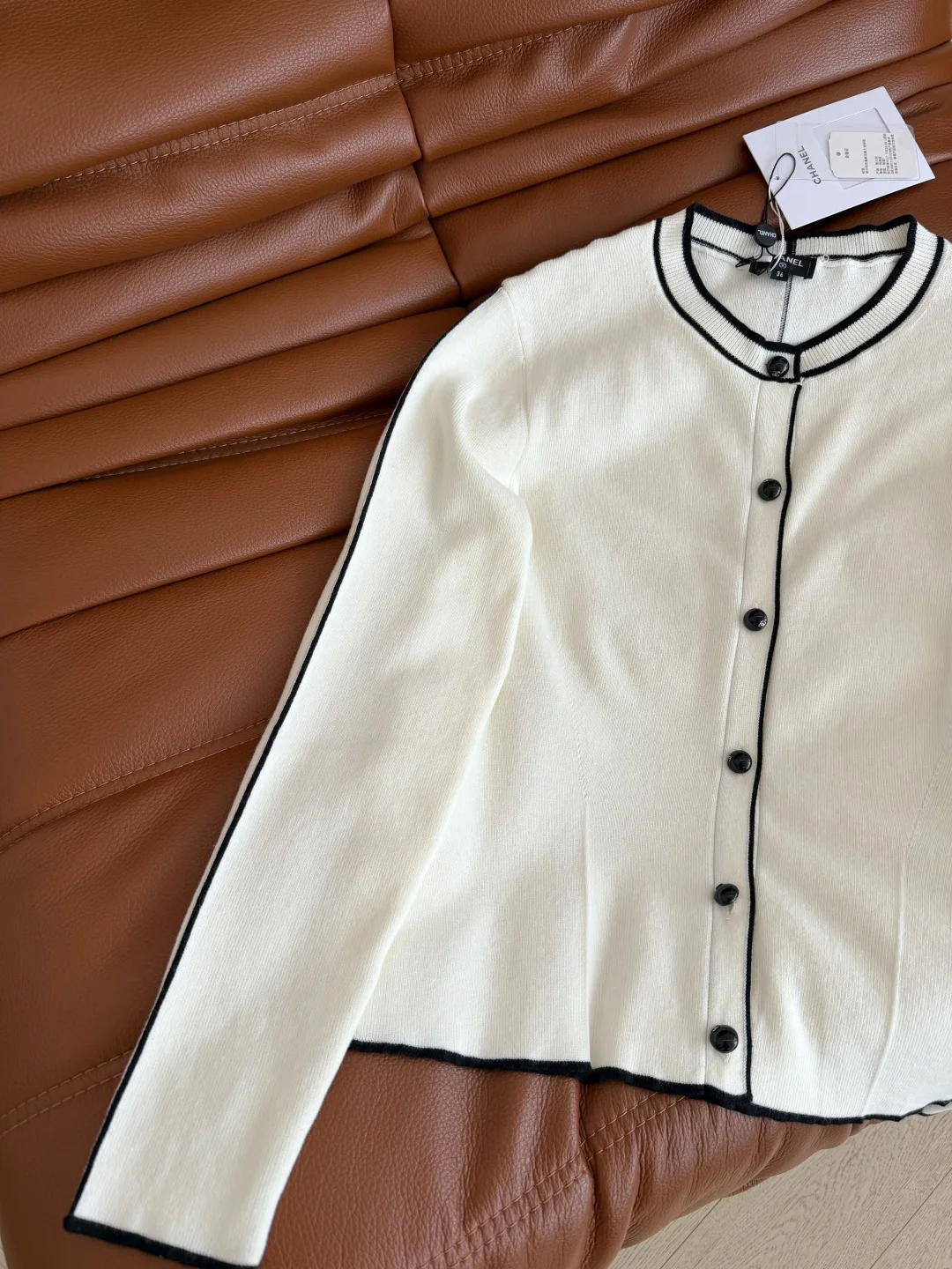 CHANEL Sweaters Black-White S-L B55202609060361 - Image 6