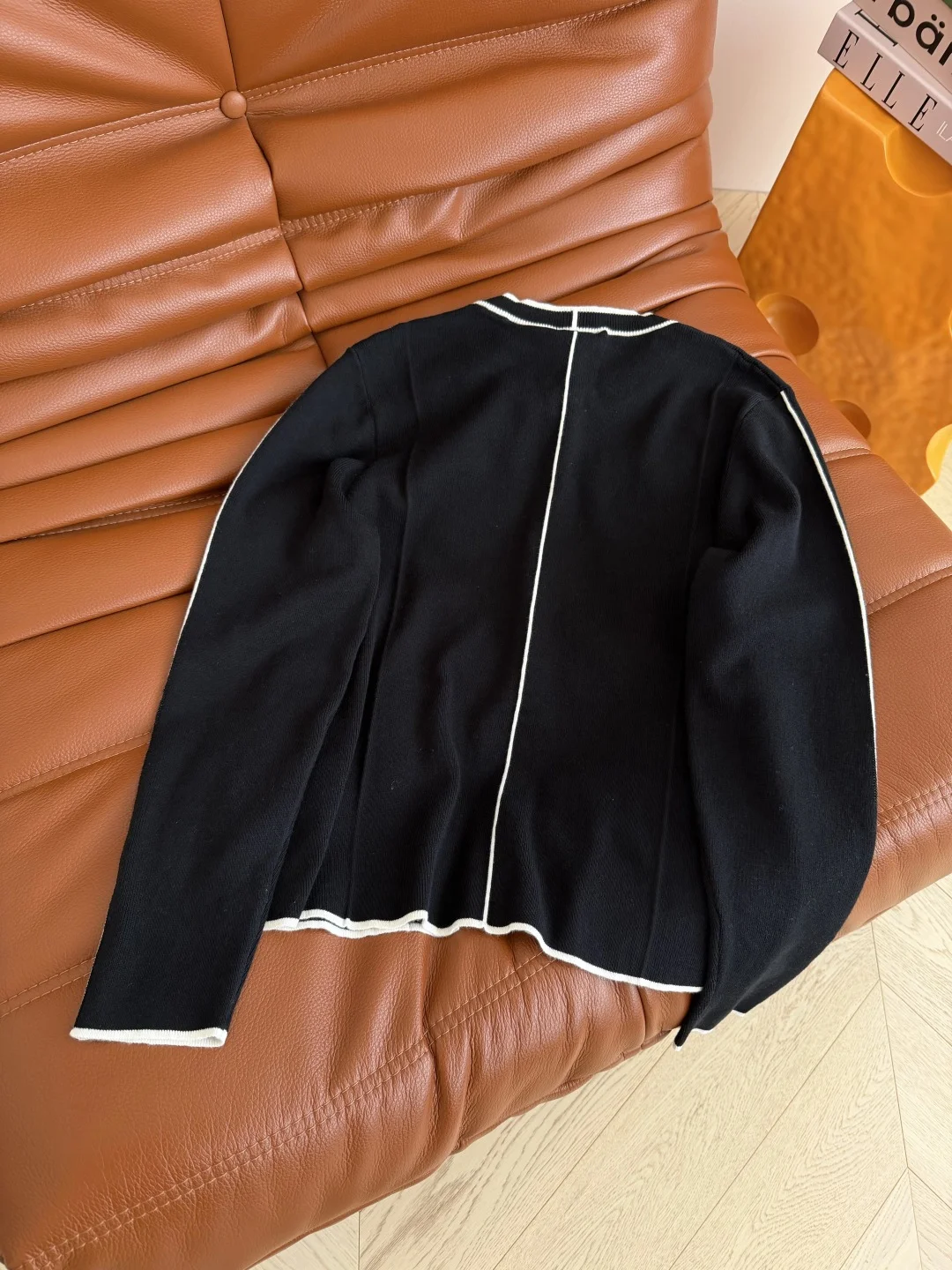 CHANEL Sweaters Black-White S-L B55202609060361 - Image 9