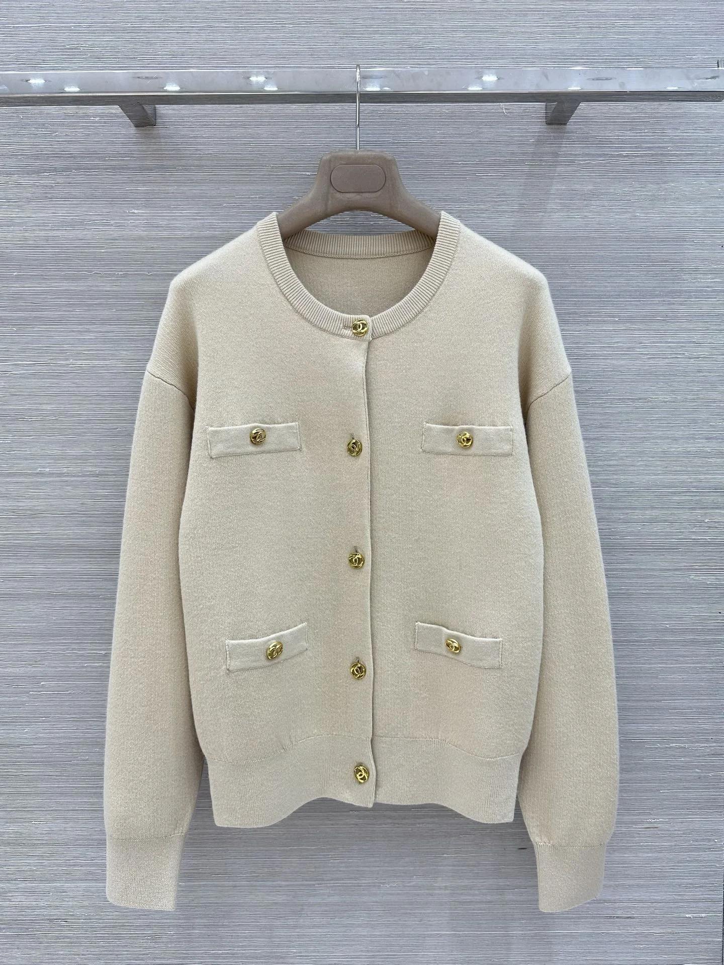 CHANEL Sweaters Cashmere Beige-Gold 36-40 D25202609062018