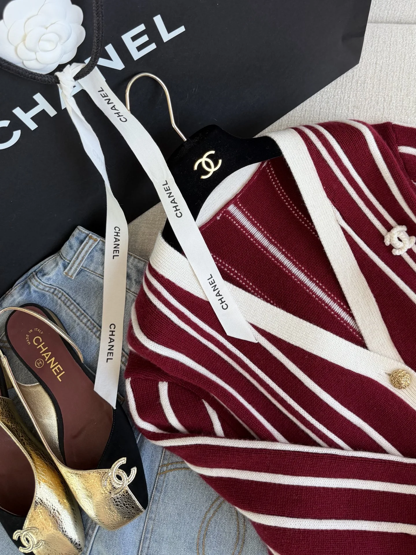 CHANEL Sweaters Cashmere Burgundy-White S-L C85202609060287 - Image 2