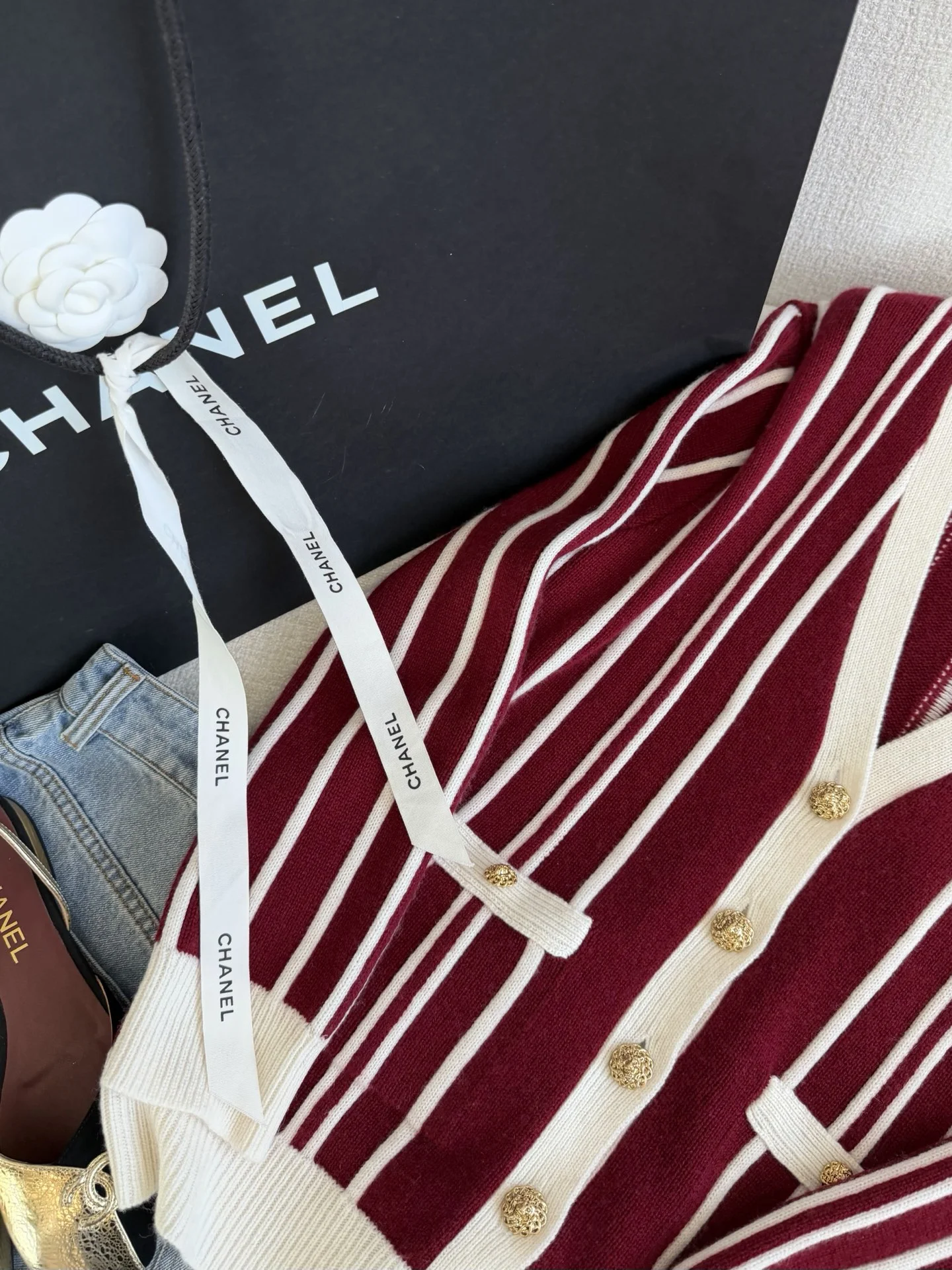 CHANEL Sweaters Cashmere Burgundy-White S-L C85202609060287 - Image 3