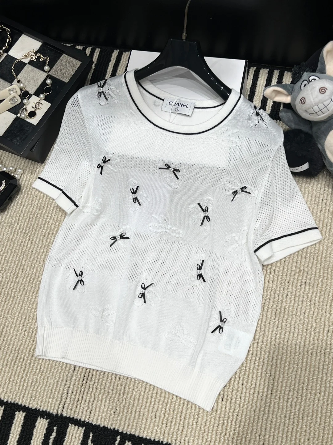 CHANEL Sweaters Ice Silk Knit White-Black S-L A90202609061865