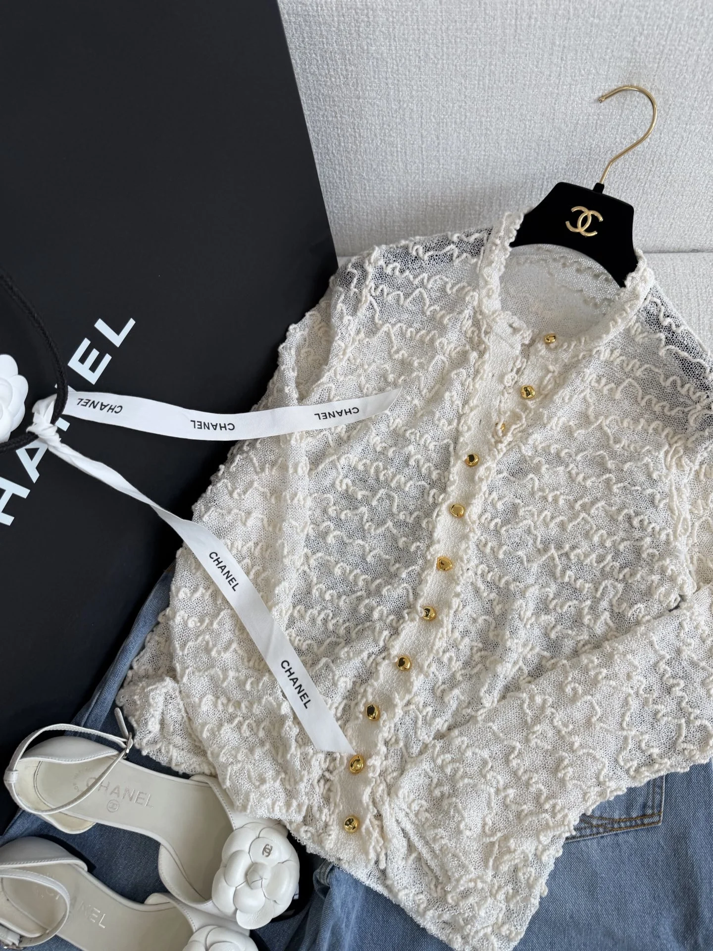 CHANEL Sweaters Jacquard Knit White-Gold S-L C15202609060283