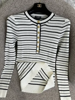 CHANEL Sweaters White-Black S-L B05202609062769