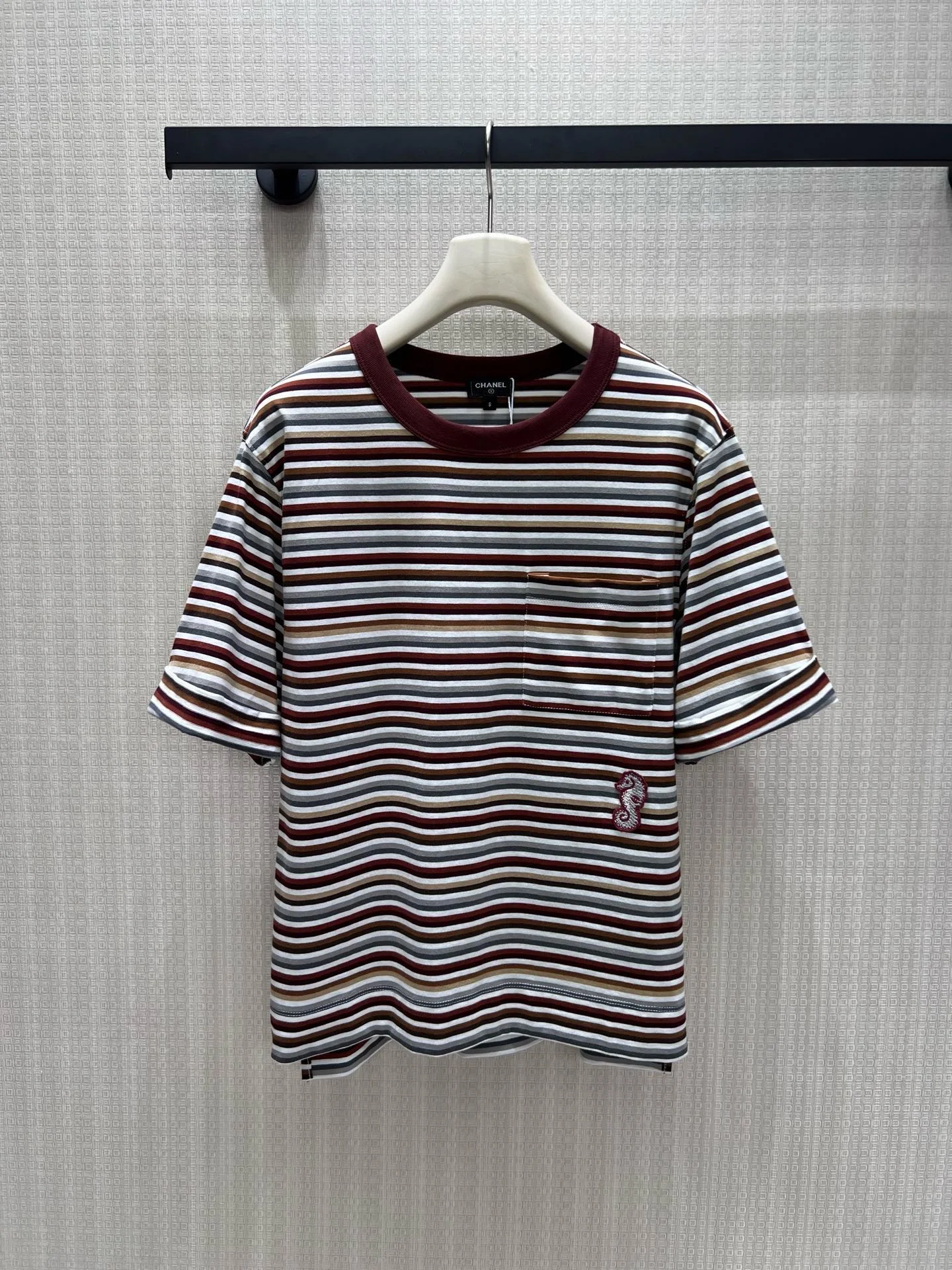 CHANEL T-shirts Maroon-Gray S-L B25202609061857