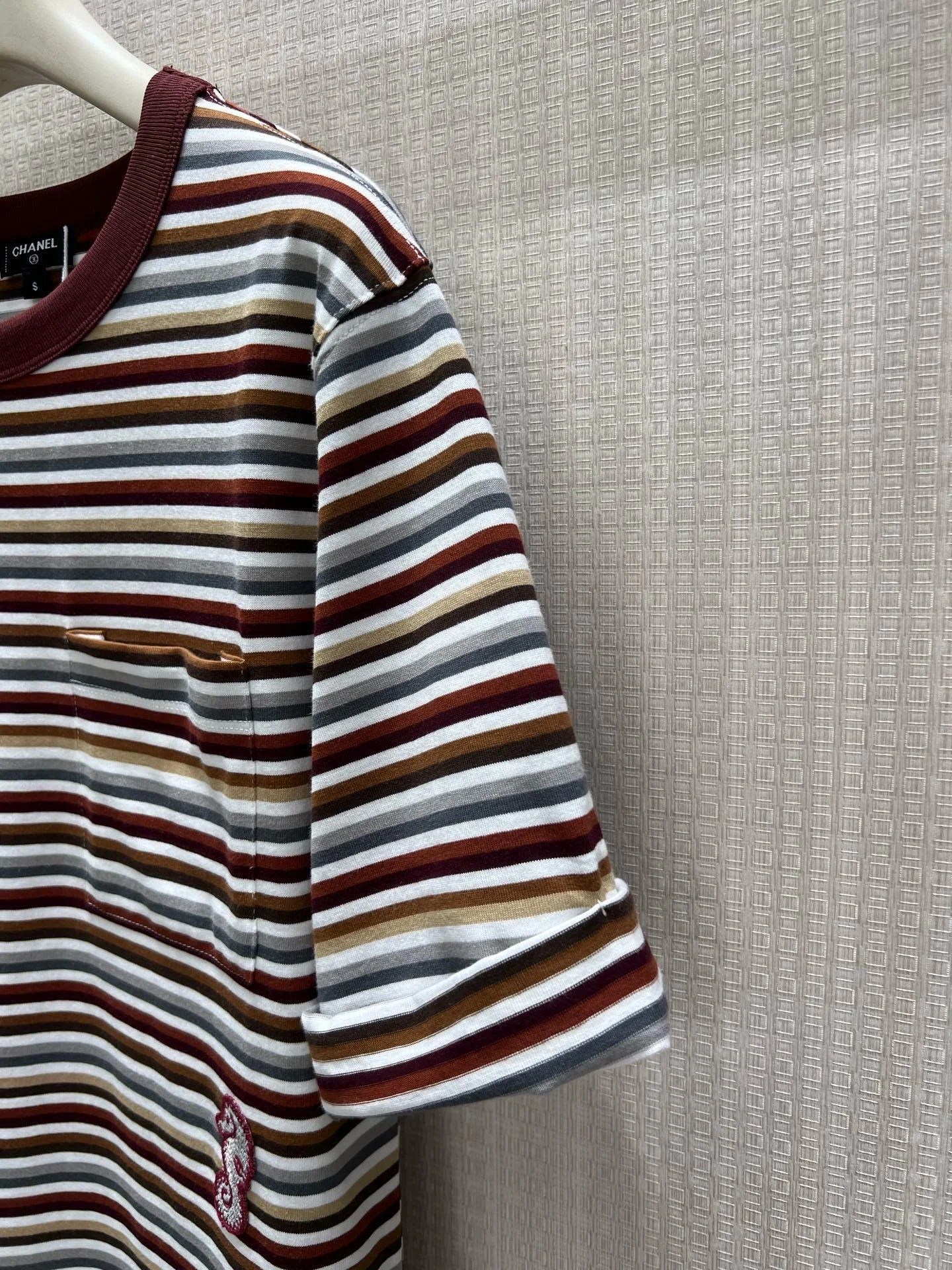 CHANEL T-shirts Maroon-Gray S-L B25202609061857 - Image 6