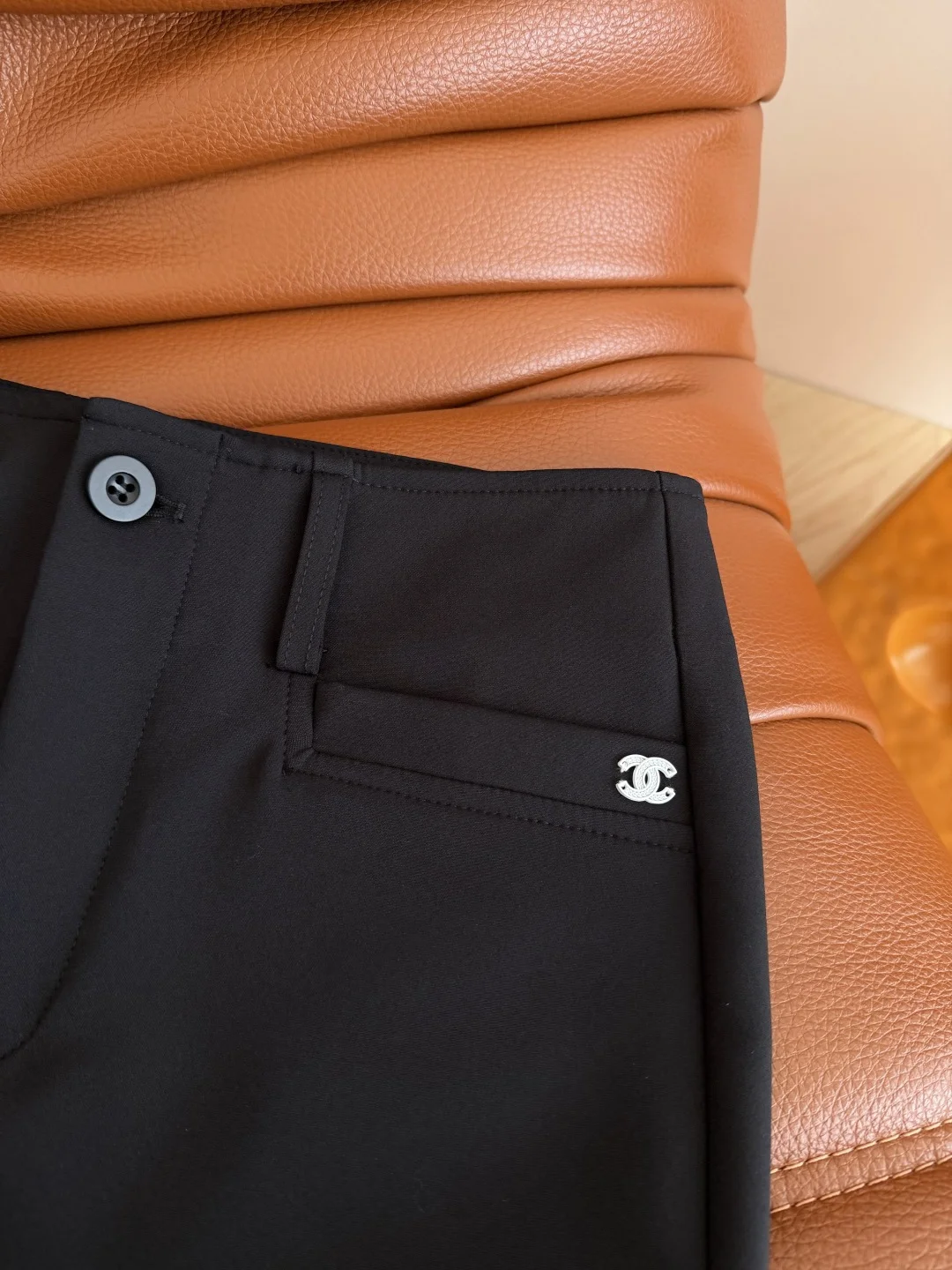 CHANEL Trousers Black S-L B35202609063051 - Image 5