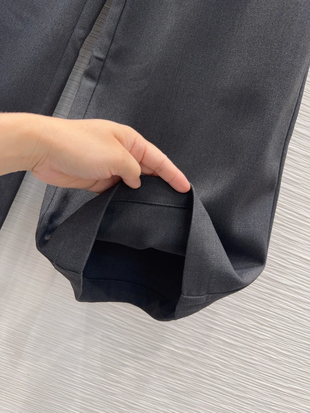 CHANEL Trousers Dark Gray S-L B65202609062879 - Image 5