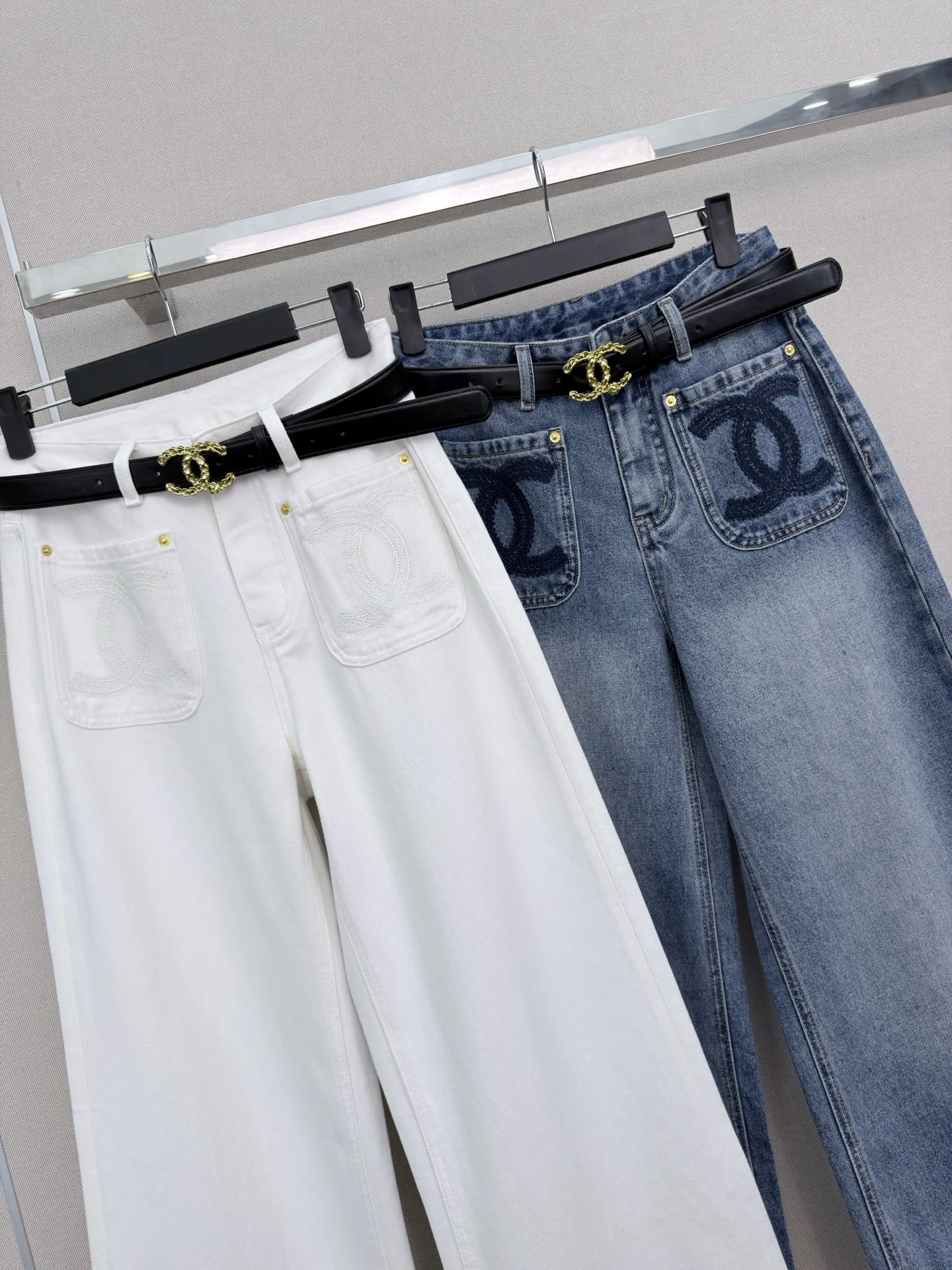 CHANEL Trousers White-Blue S-L B05202609062656 - Image 2