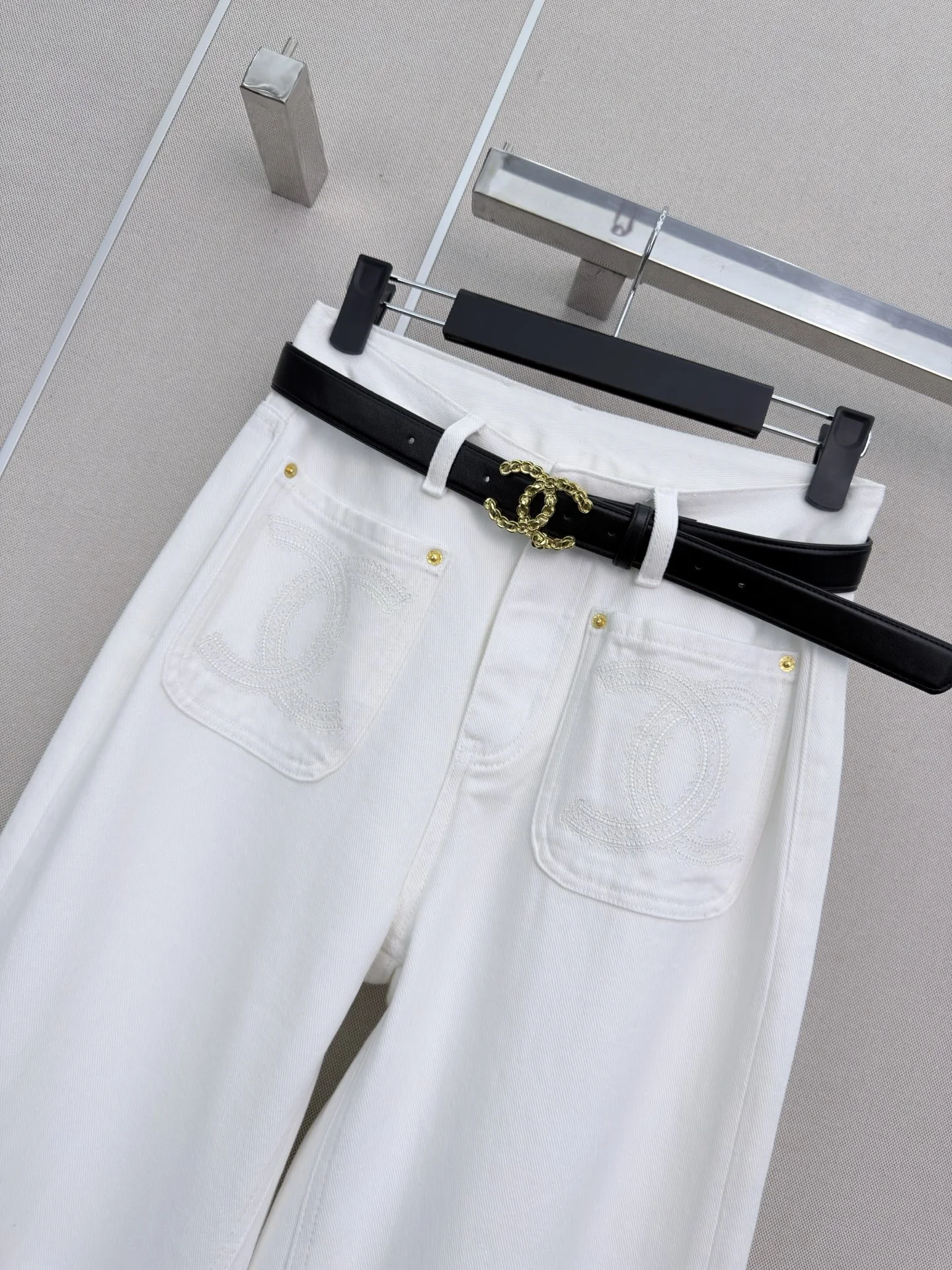 CHANEL Trousers White-Blue S-L B05202609062656 - Image 4