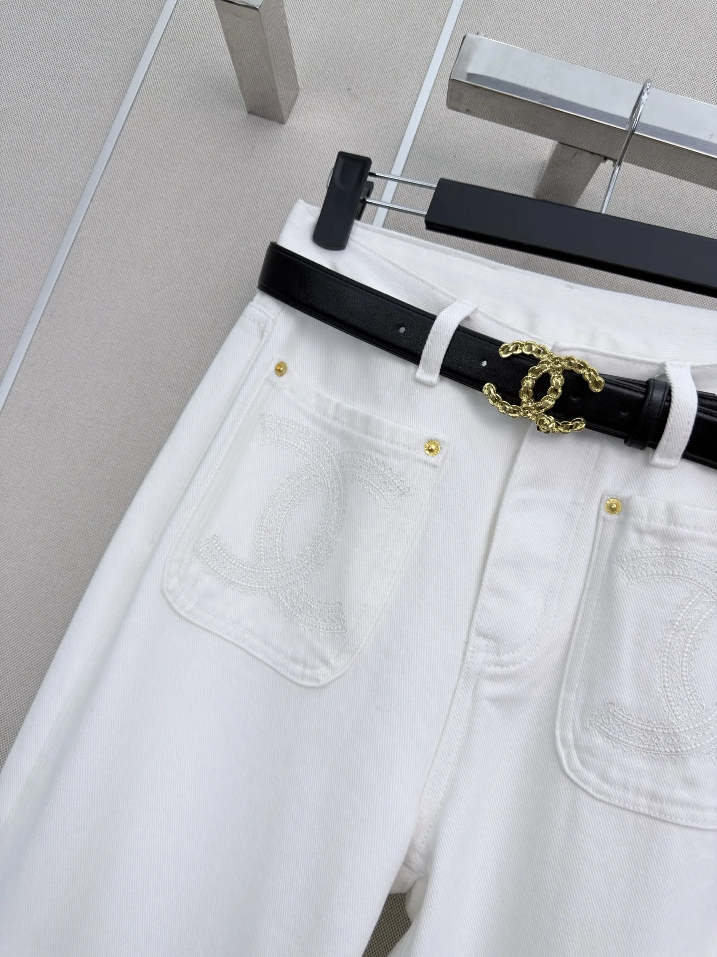 CHANEL Trousers White-Blue S-L B05202609062656 - Image 6