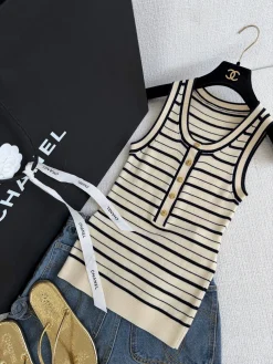 CHANEL Vests Beige-Black S-L B75202609061045