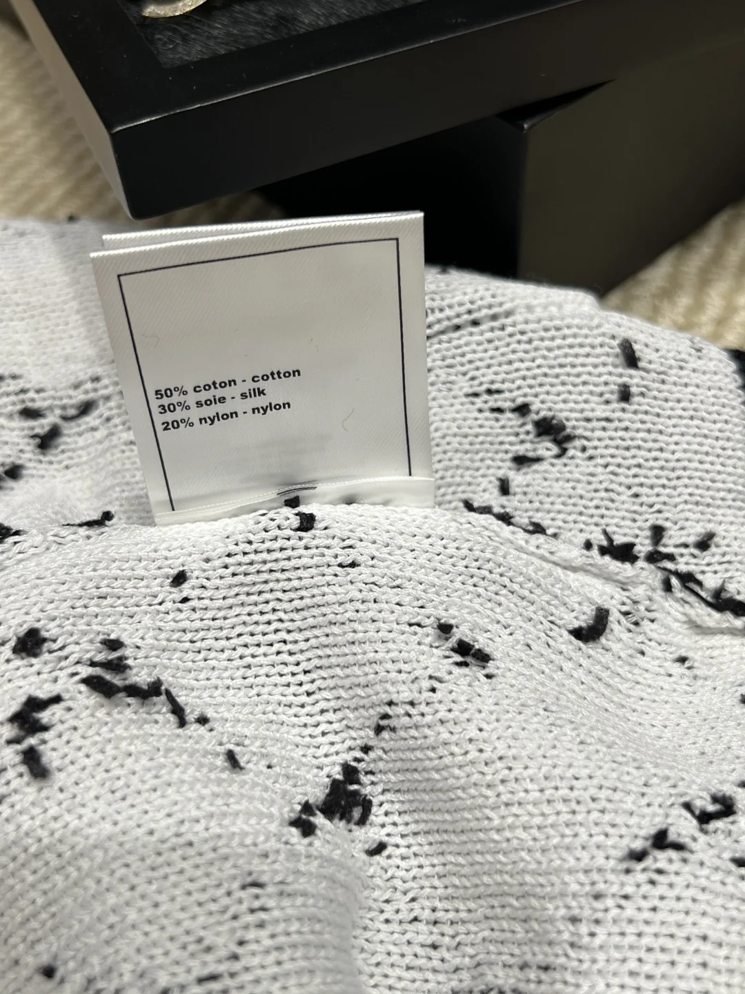 CHANEL Vests Black-White S-L B85202609063066 - Image 6