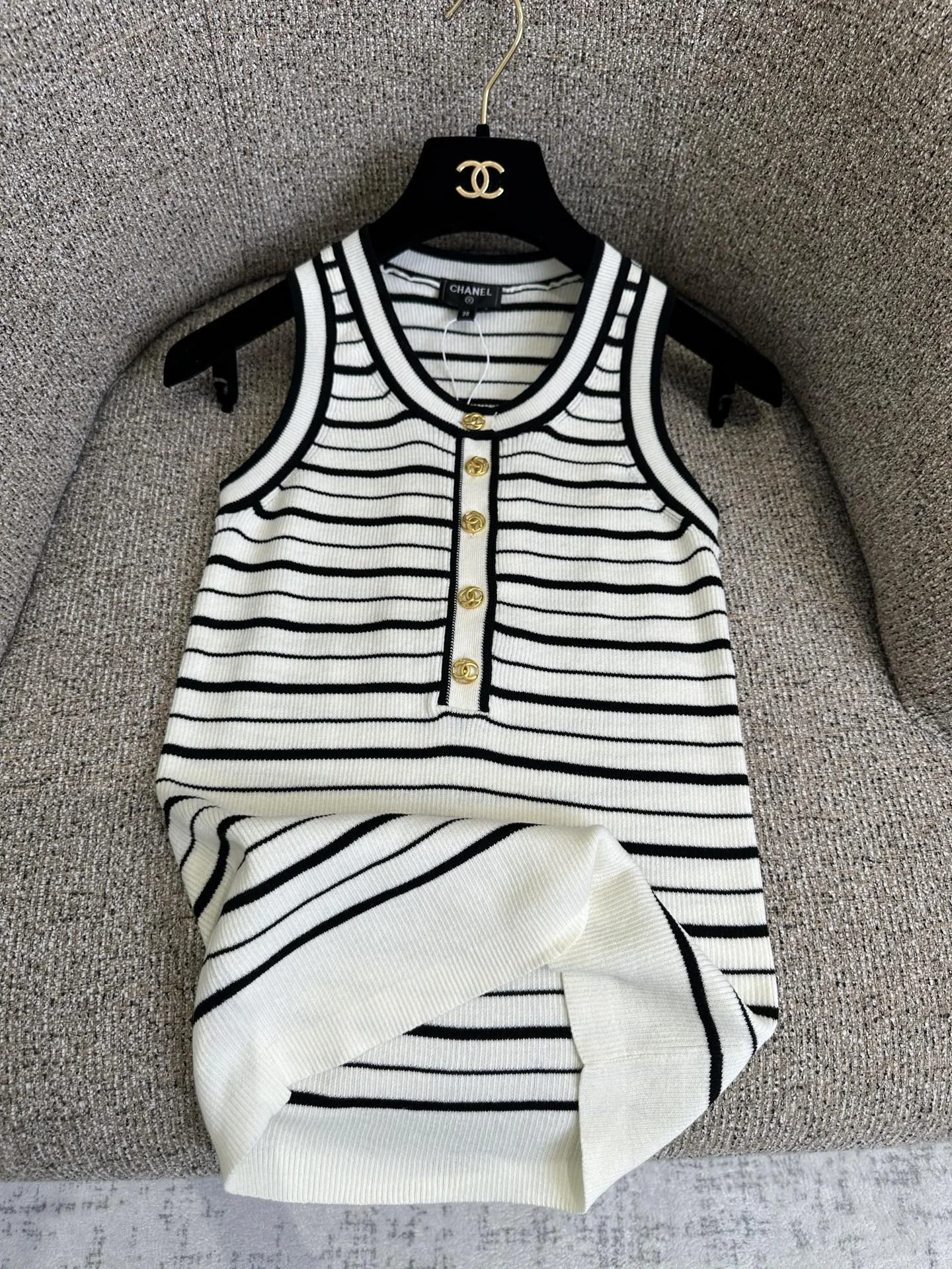 CHANEL Vests Knit White-Black S-M-L A85202609062770 - Image 2