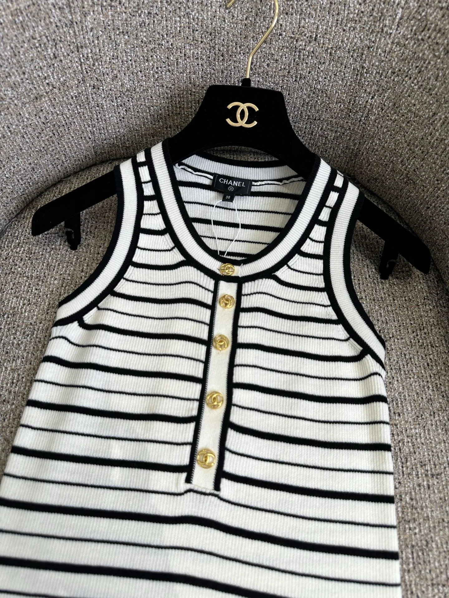 CHANEL Vests Knit White-Black S-M-L A85202609062770 - Image 7