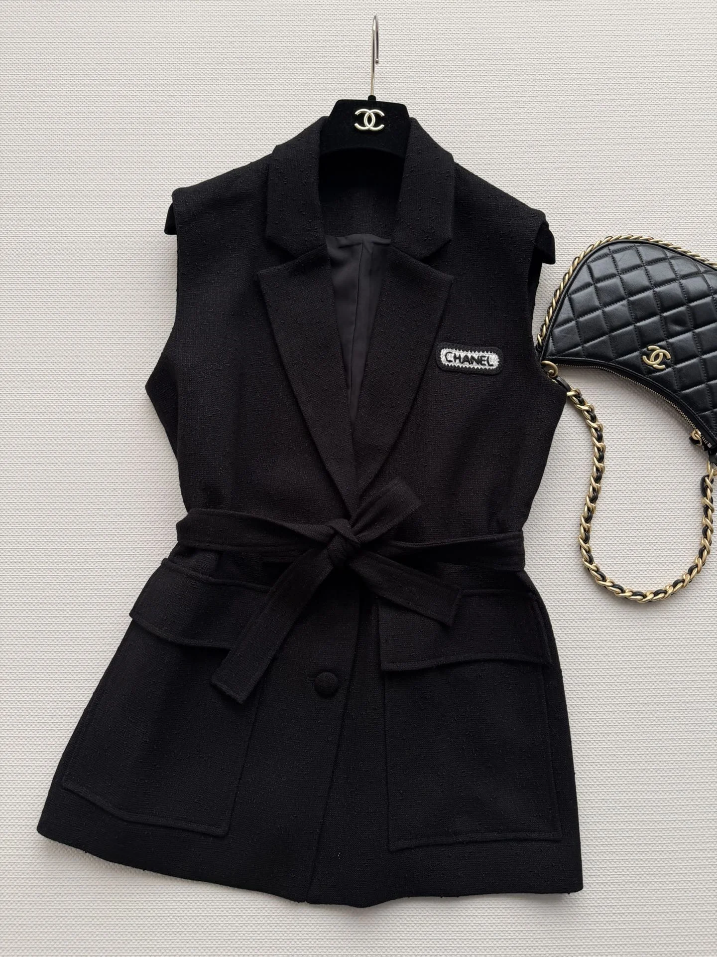 CHANEL Vests Tweed Blend Black S-L C15202609061563 - Image 3