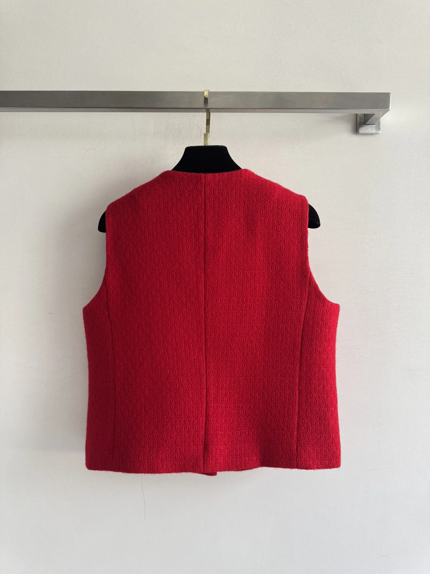 CHANEL Vests Wool Red-Gold S-L B85202609061585 - Image 2