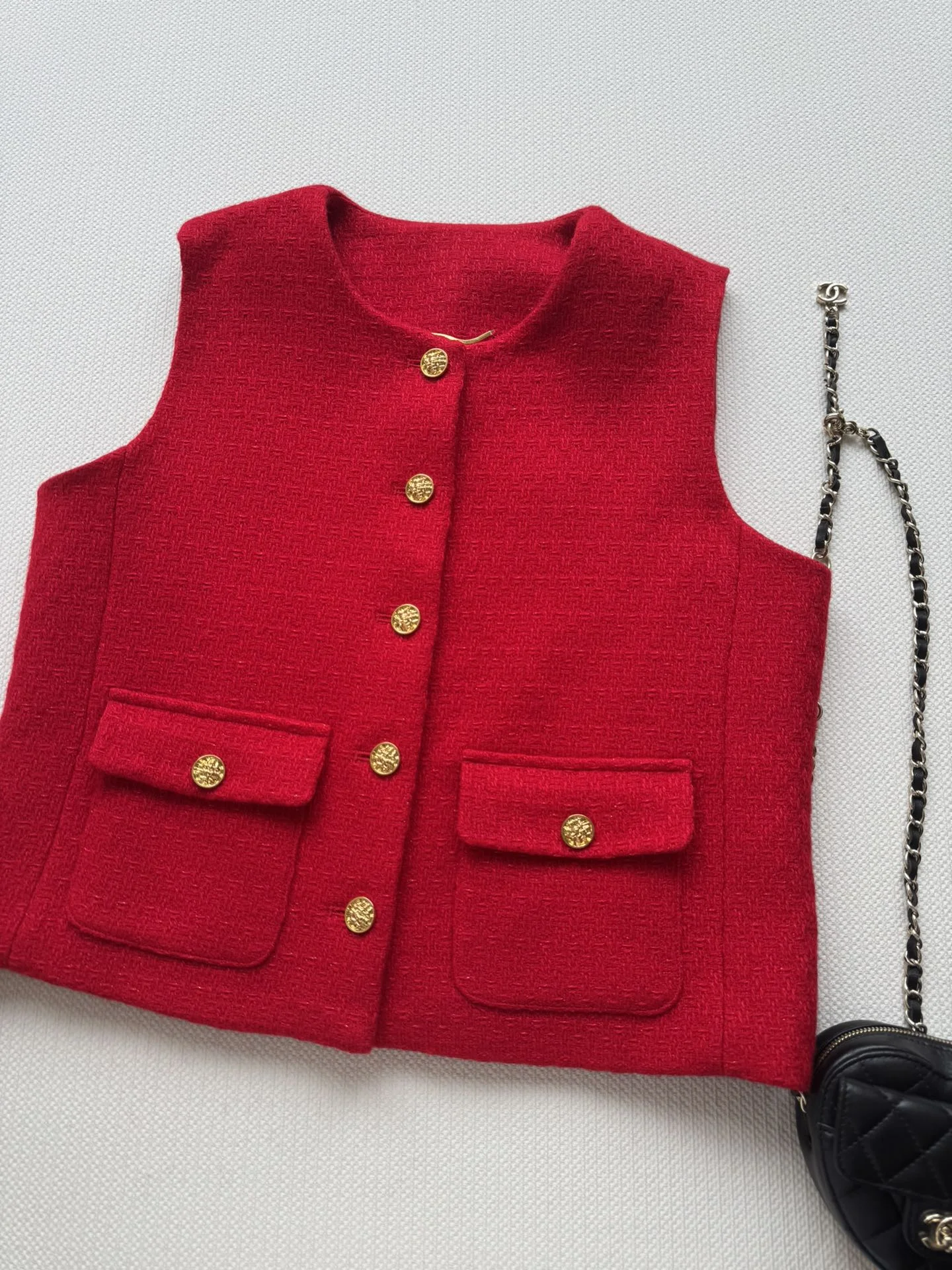 CHANEL Vests Wool Red-Gold S-L B85202609061585 - Image 3