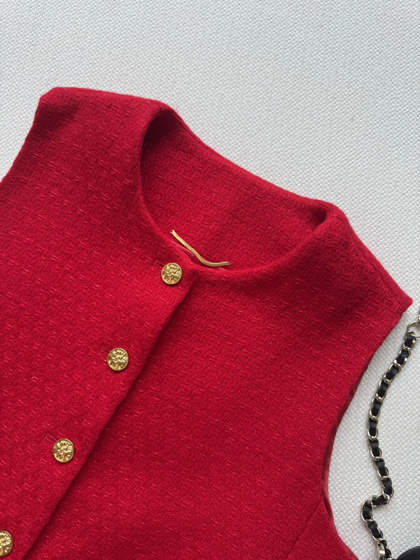 CHANEL Vests Wool Red-Gold S-L B85202609061585 - Image 8