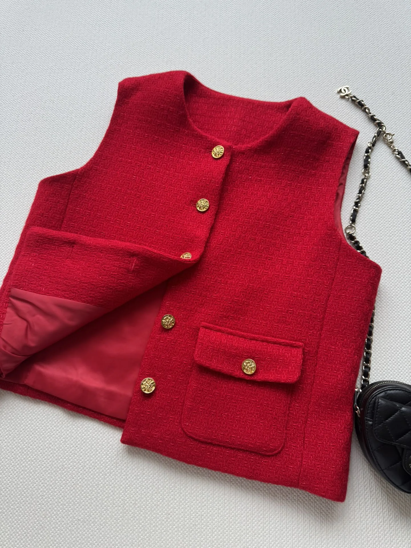CHANEL Vests Wool Red-Gold S-L B85202609061585 - Image 9