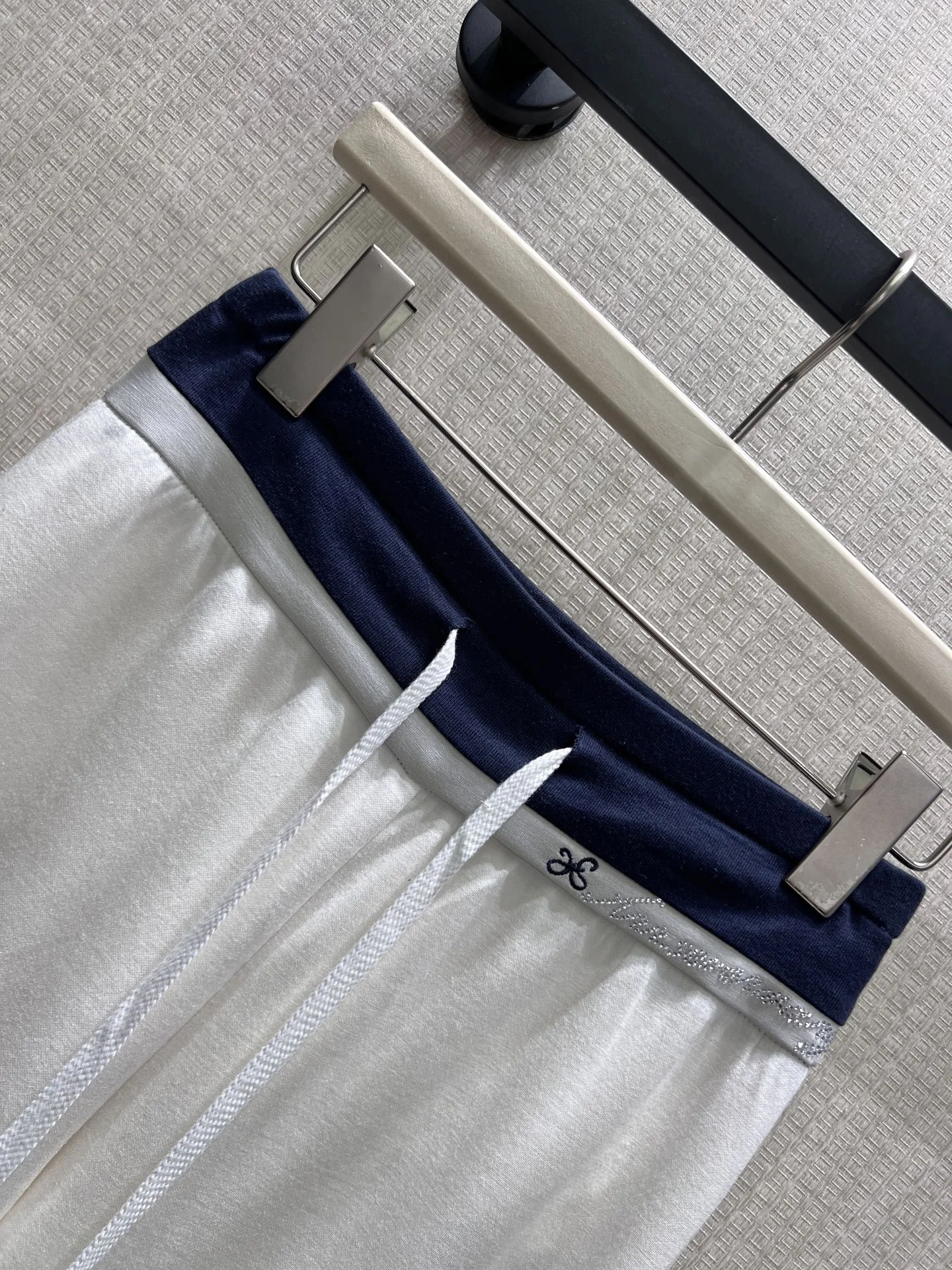 CHLOE Trousers White-Navy S-L B10202609061834 - Image 3