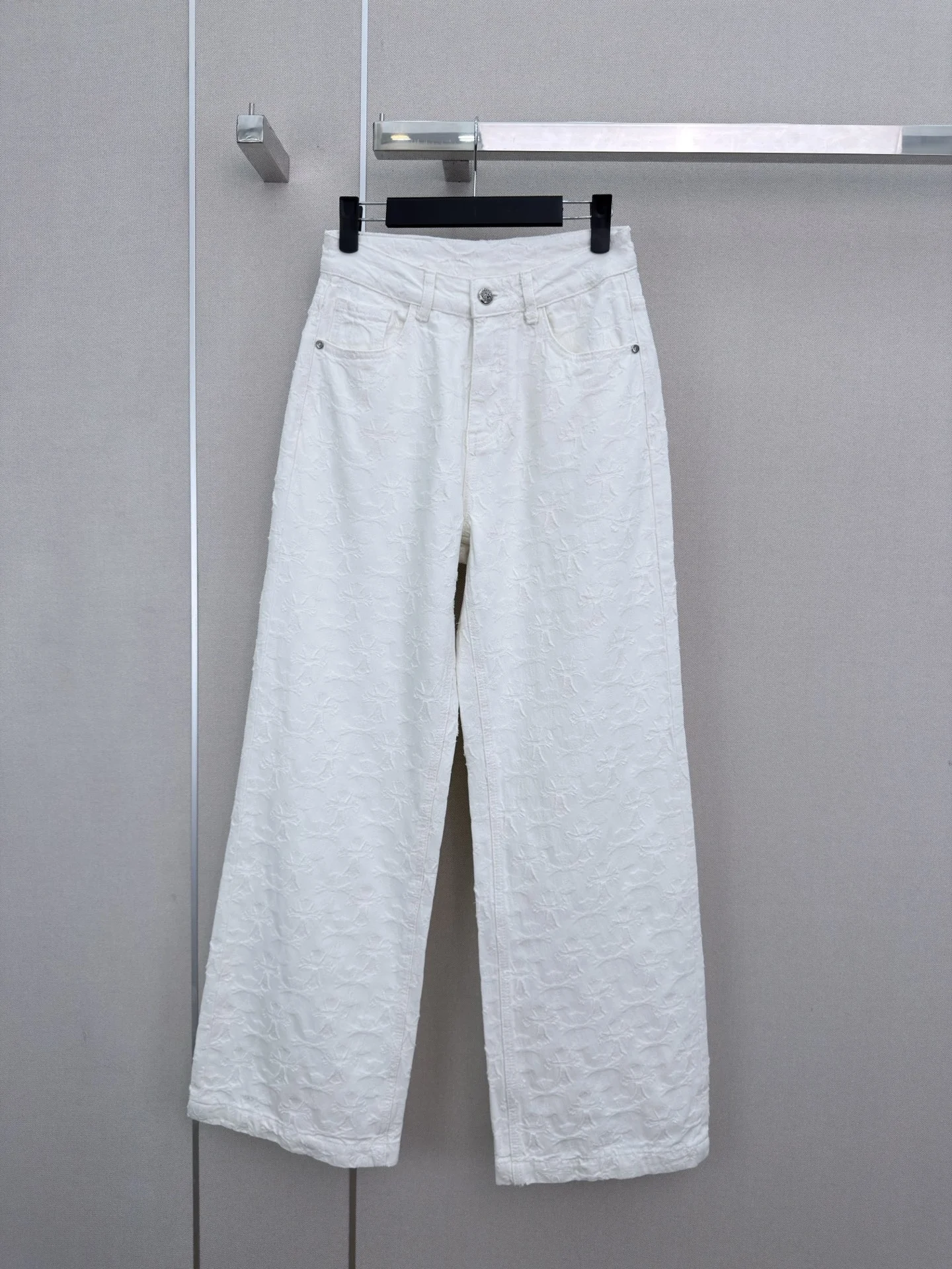 CHROME HEARTS Trousers White S-L A90202609062657