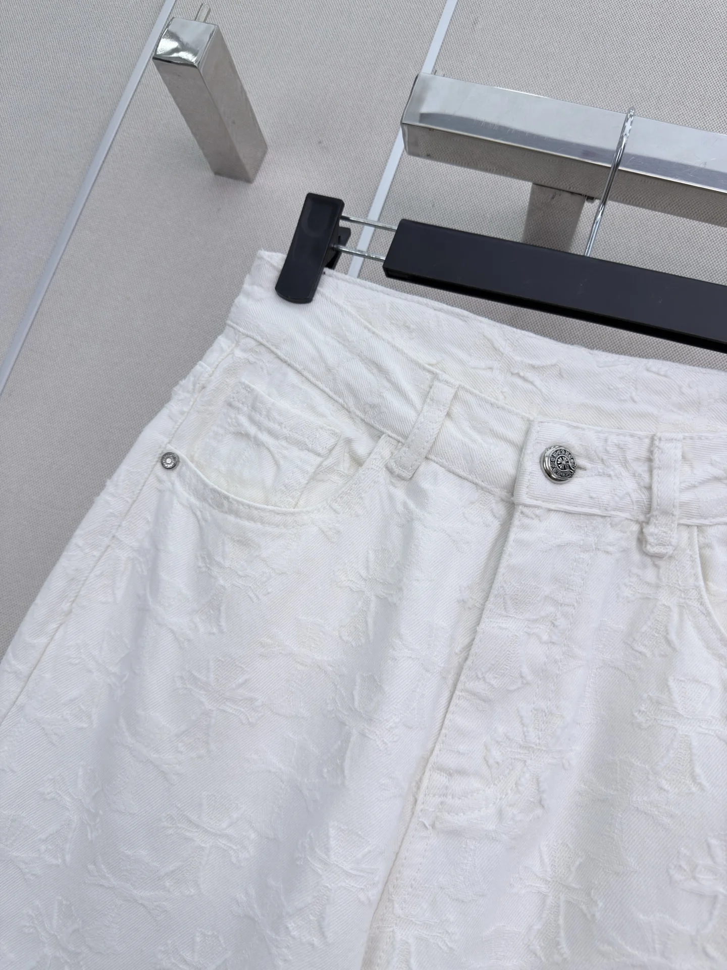 CHROME HEARTS Trousers White S-L A90202609062657 - Image 4
