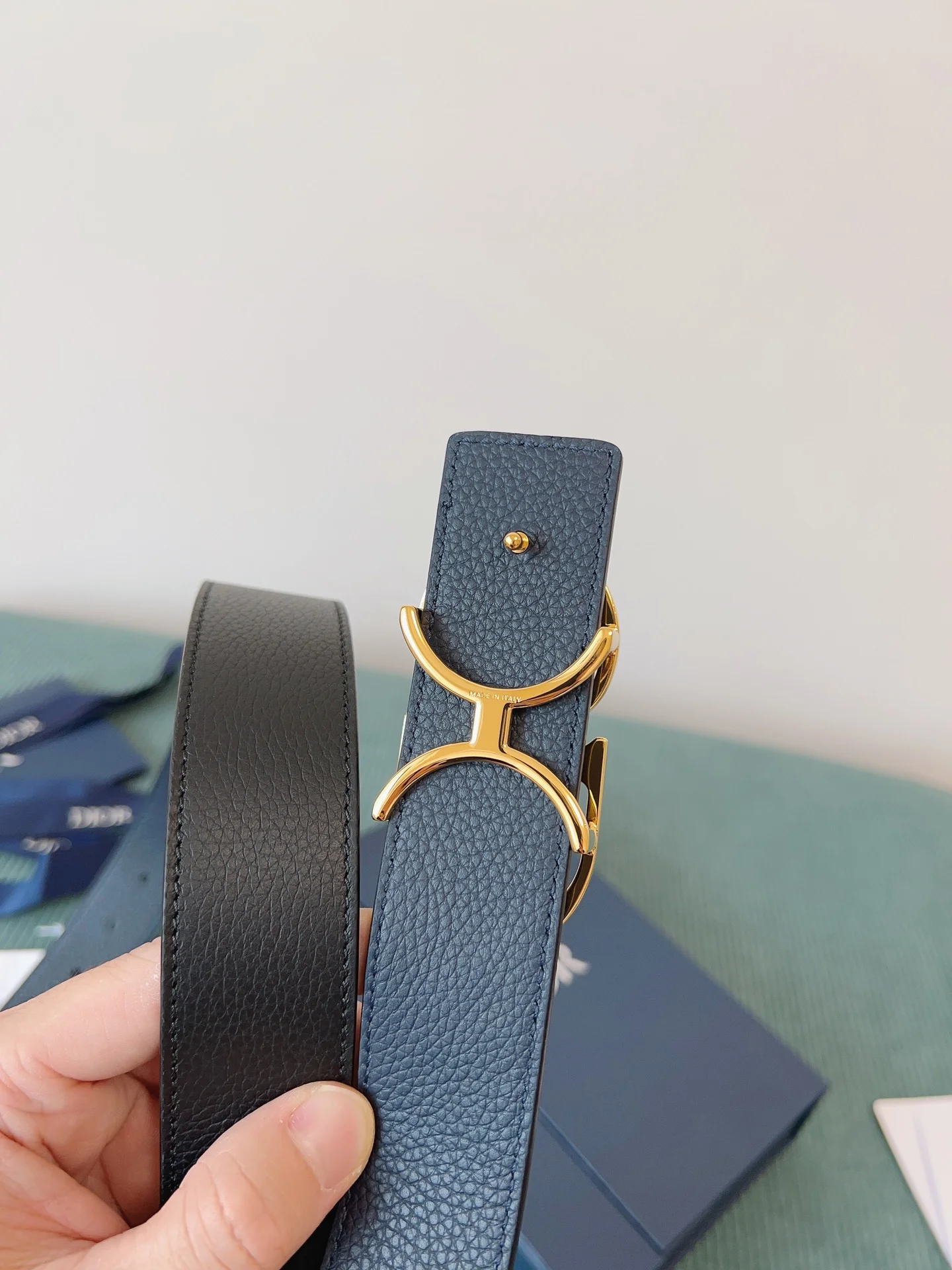 DIOR Belts Black-Gold A60202609070326 - Image 5