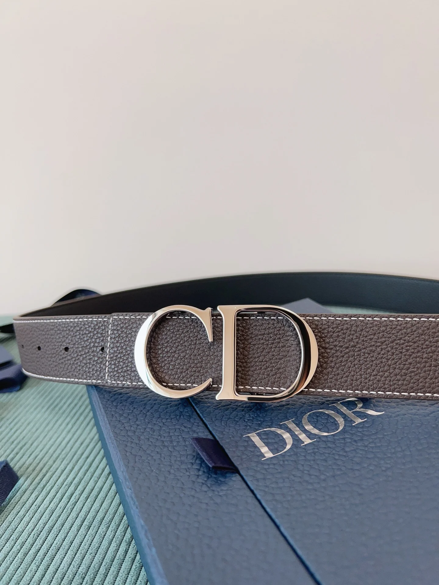 DIOR Belts Brown-Gold A60202609070329 - Image 2