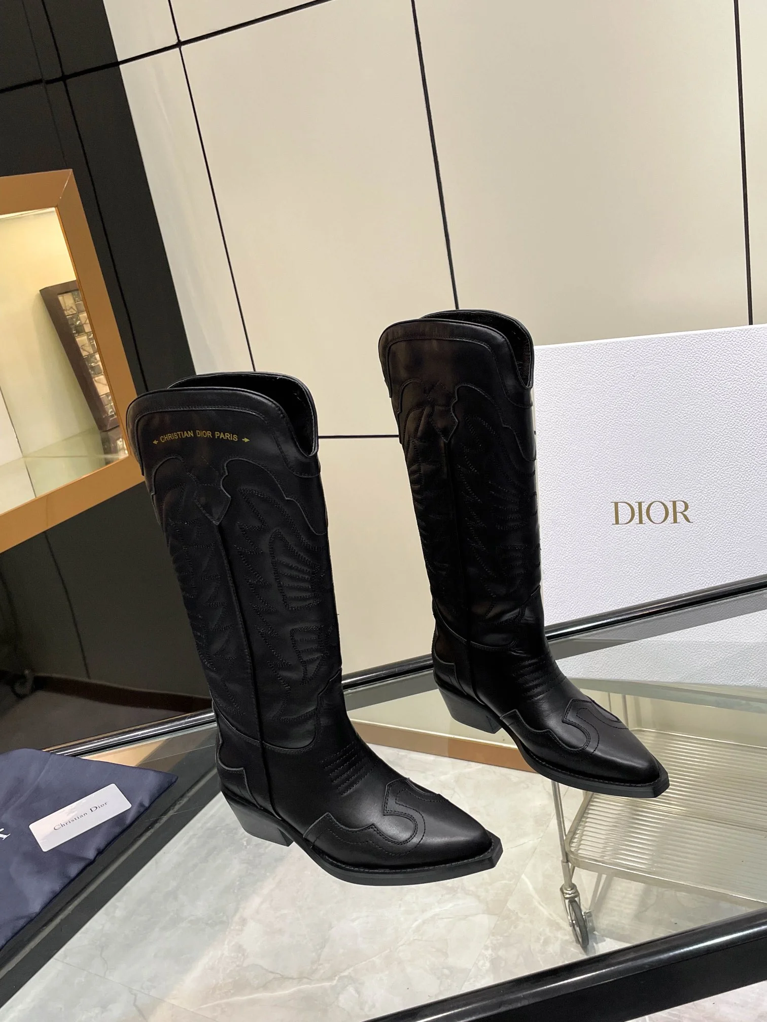 DIOR Boots Leather Black EU35-40 D30202609111260 - Image 5