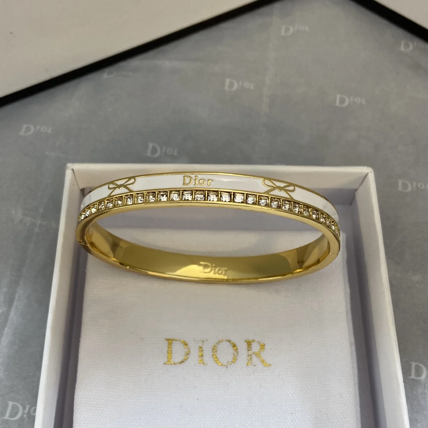 DIOR Bracelets H0202609070068 - Image 3