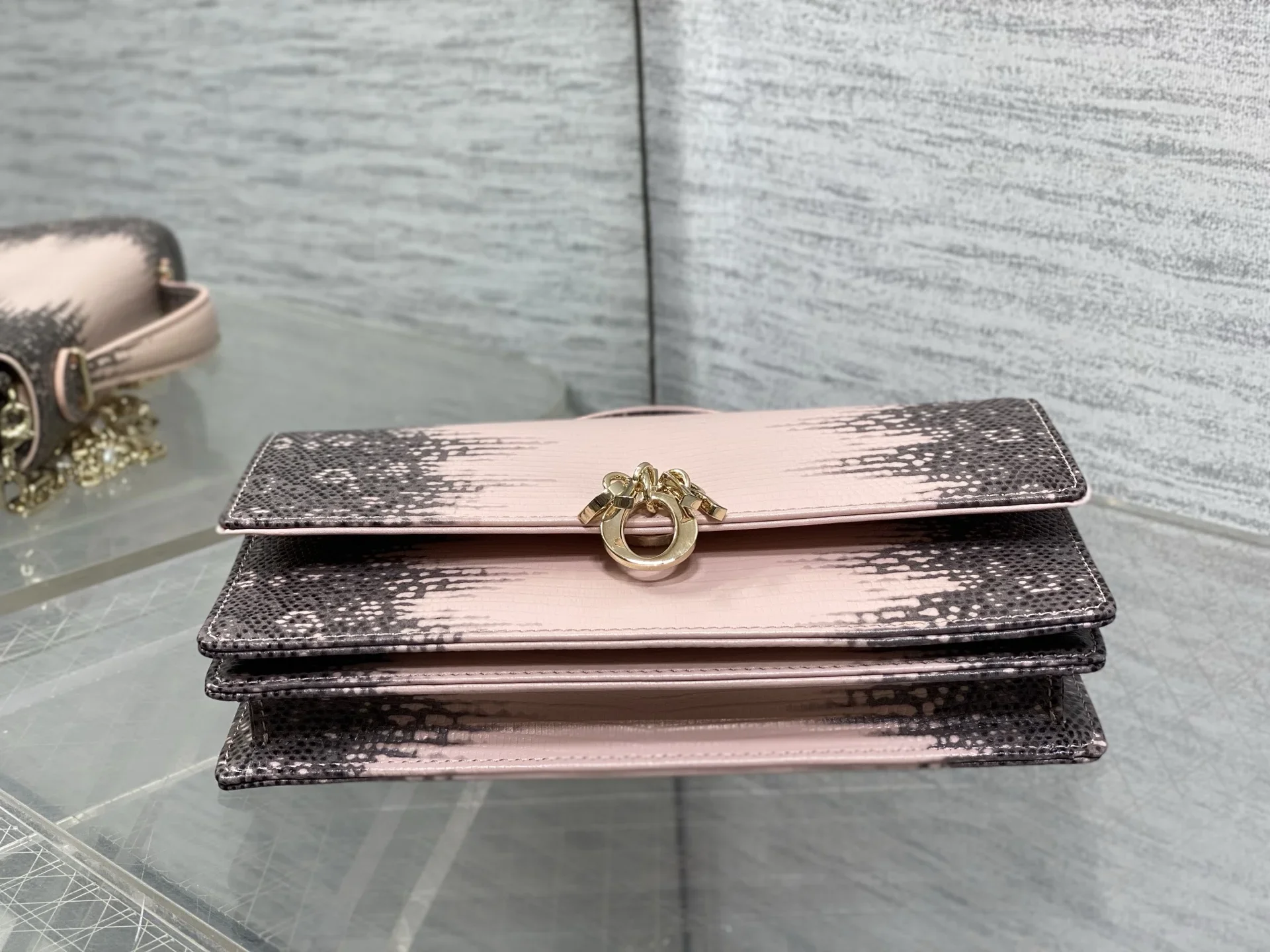 DIOR Clutches Bags Embossed Calf Leather Pink-Gray 21X11X5CM F50202609090151 - Image 7
