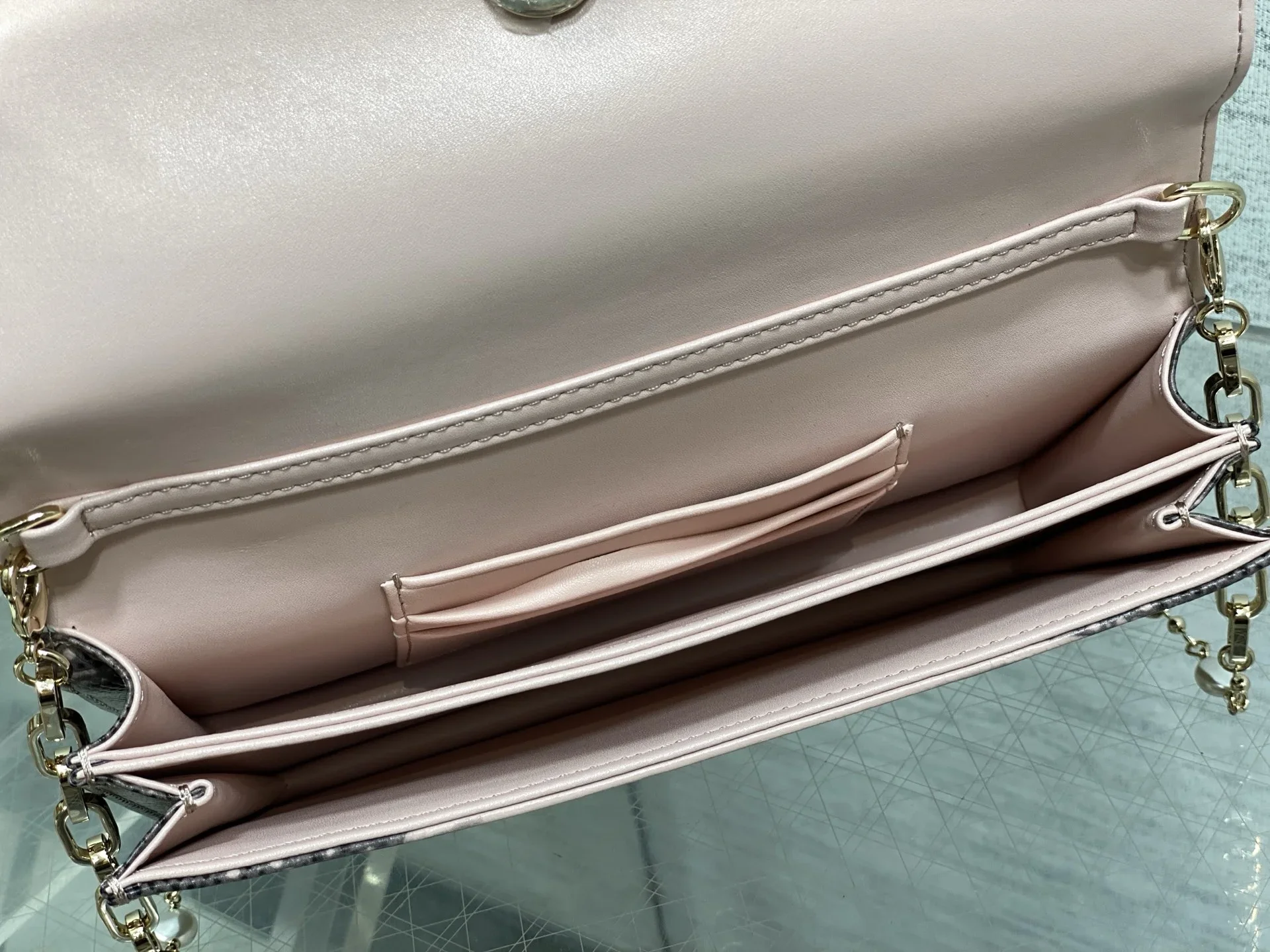 DIOR Clutches Bags Embossed Calf Leather Pink-Gray 21X11X5CM F50202609090151 - Image 8