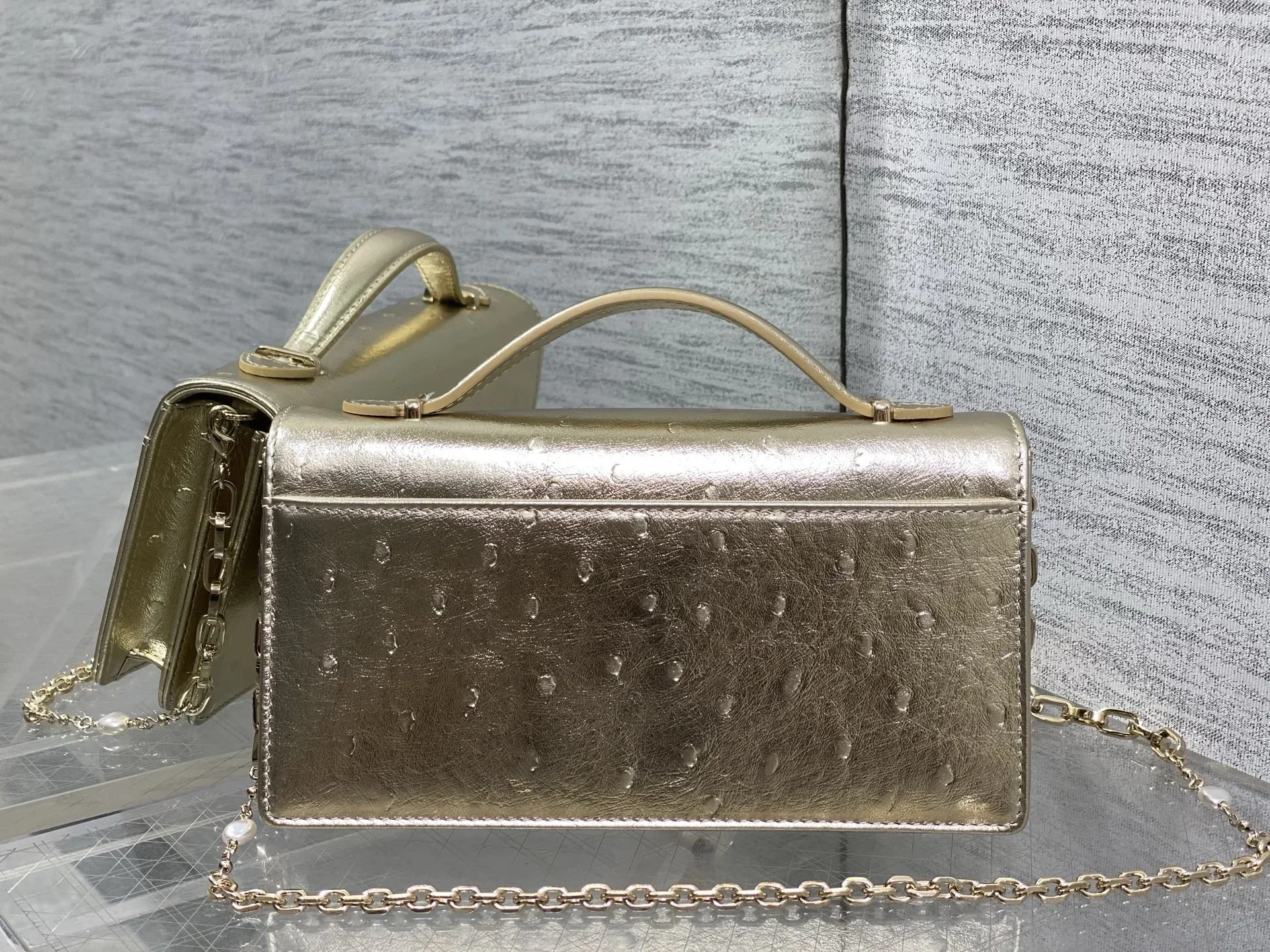 DIOR Clutches Bags Ostrich Embossed Leather Gold 21X11X5CM F50202609090149 - Image 4