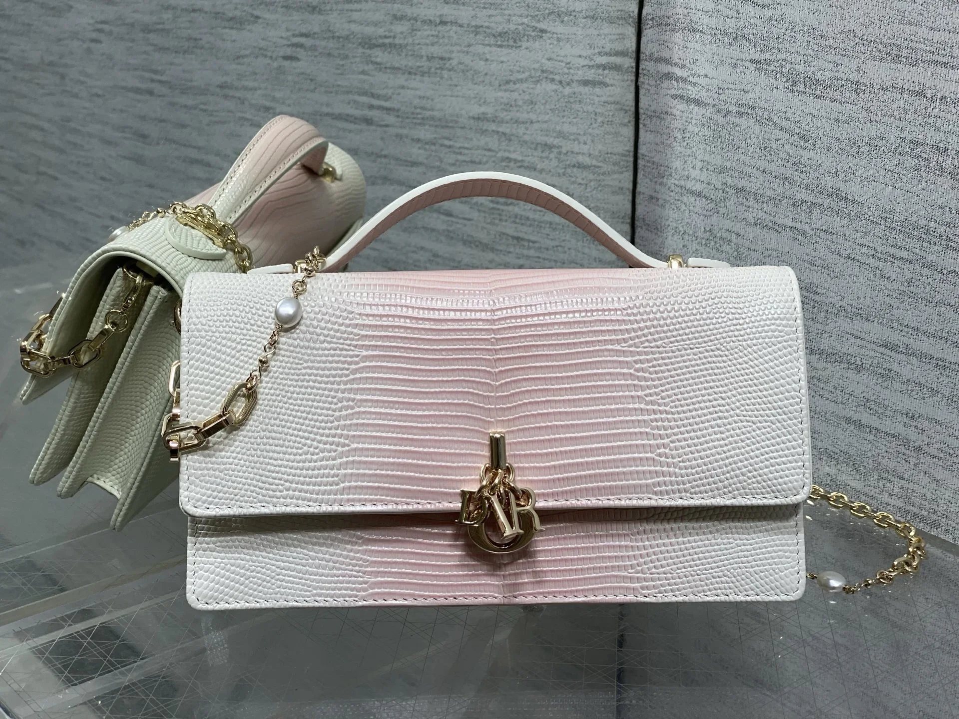 DIOR Clutches Bags White-Pink 21X11X5CM F50202609090148