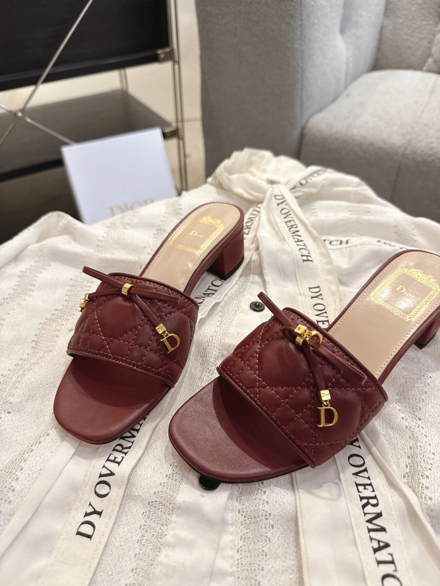 DIOR Flats Leather Burgundy-Gold EU35-41 B40202609111753 - Image 4