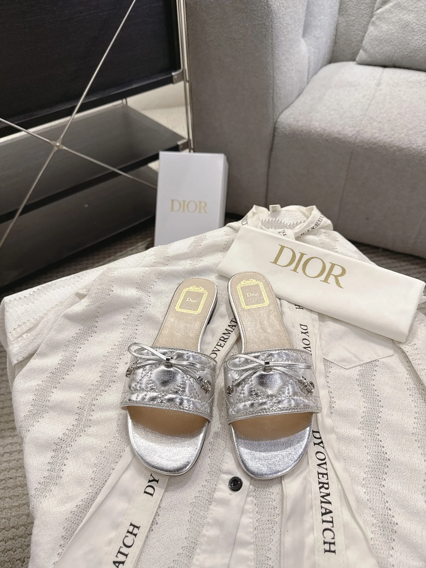 DIOR Flats Silver B20202609111744