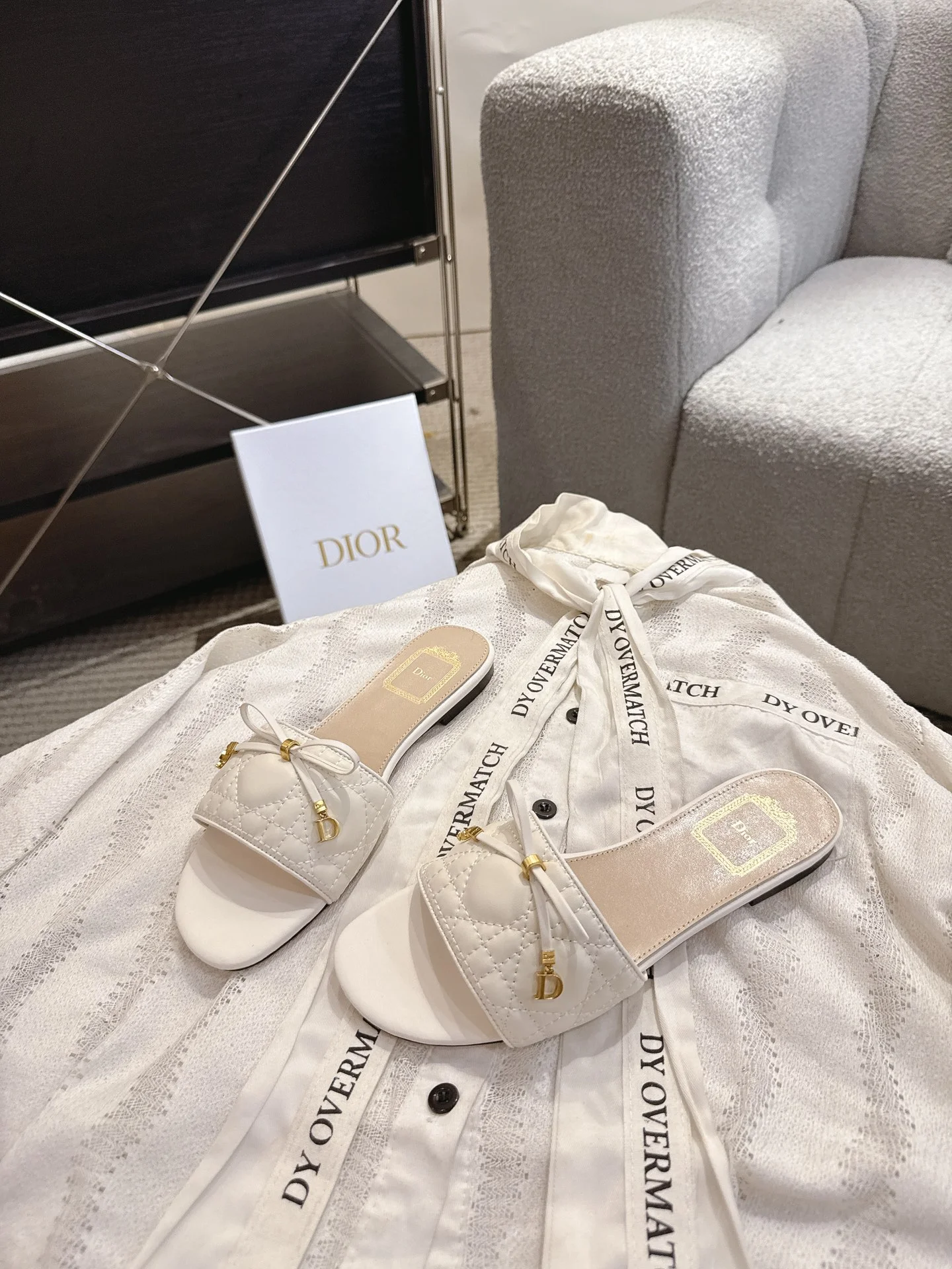 DIOR Flats White-Gold B20202609111742 - Image 2