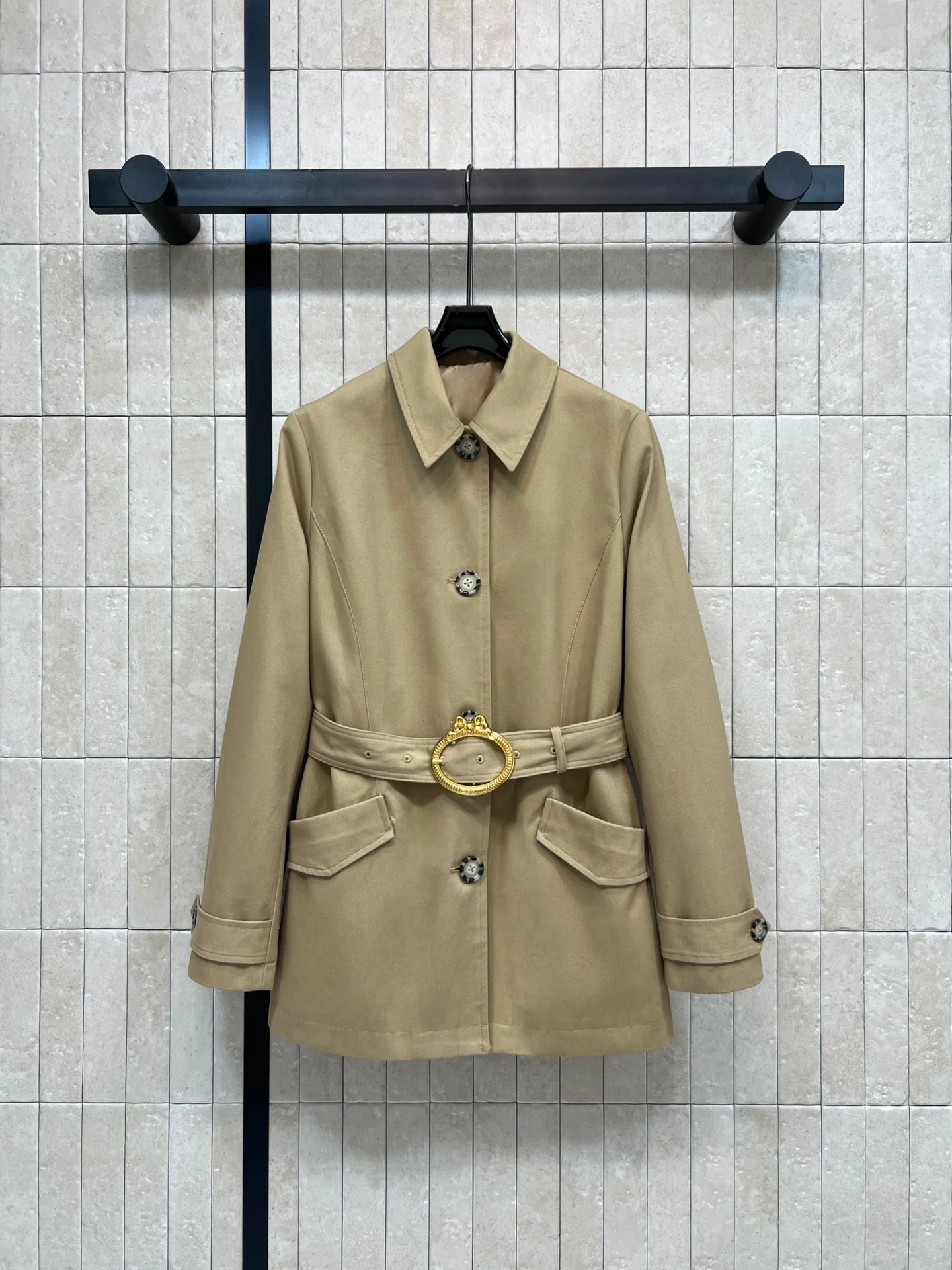 DIOR Jackets Beige-Gold S-L C25202609060022