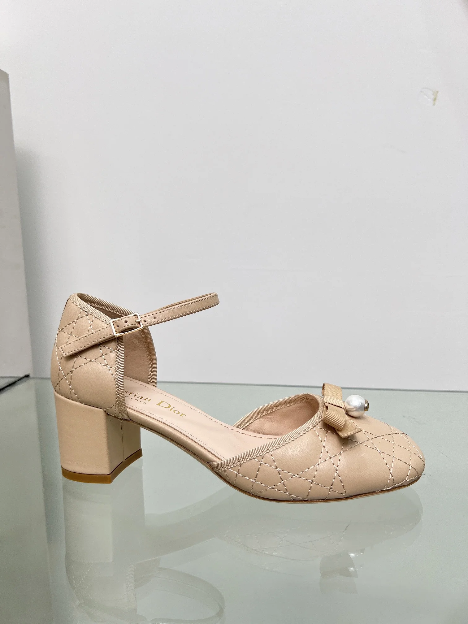 DIOR Sandals Beige-Gold B40202609111159 - Image 7